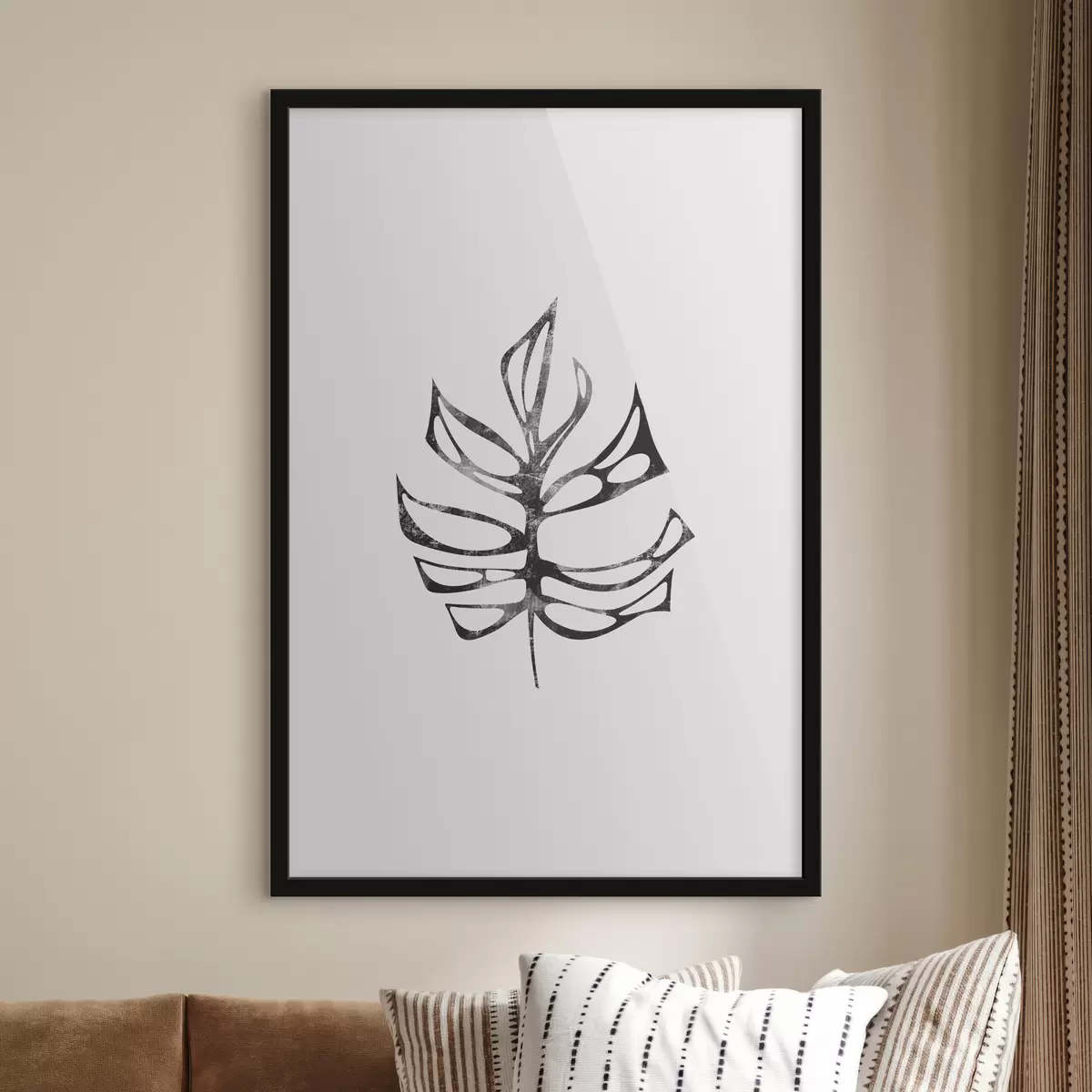 Affiche Feuille décorative avec découpes et trous, tropical, couleur noire texturée, minimalisme, floral f38342