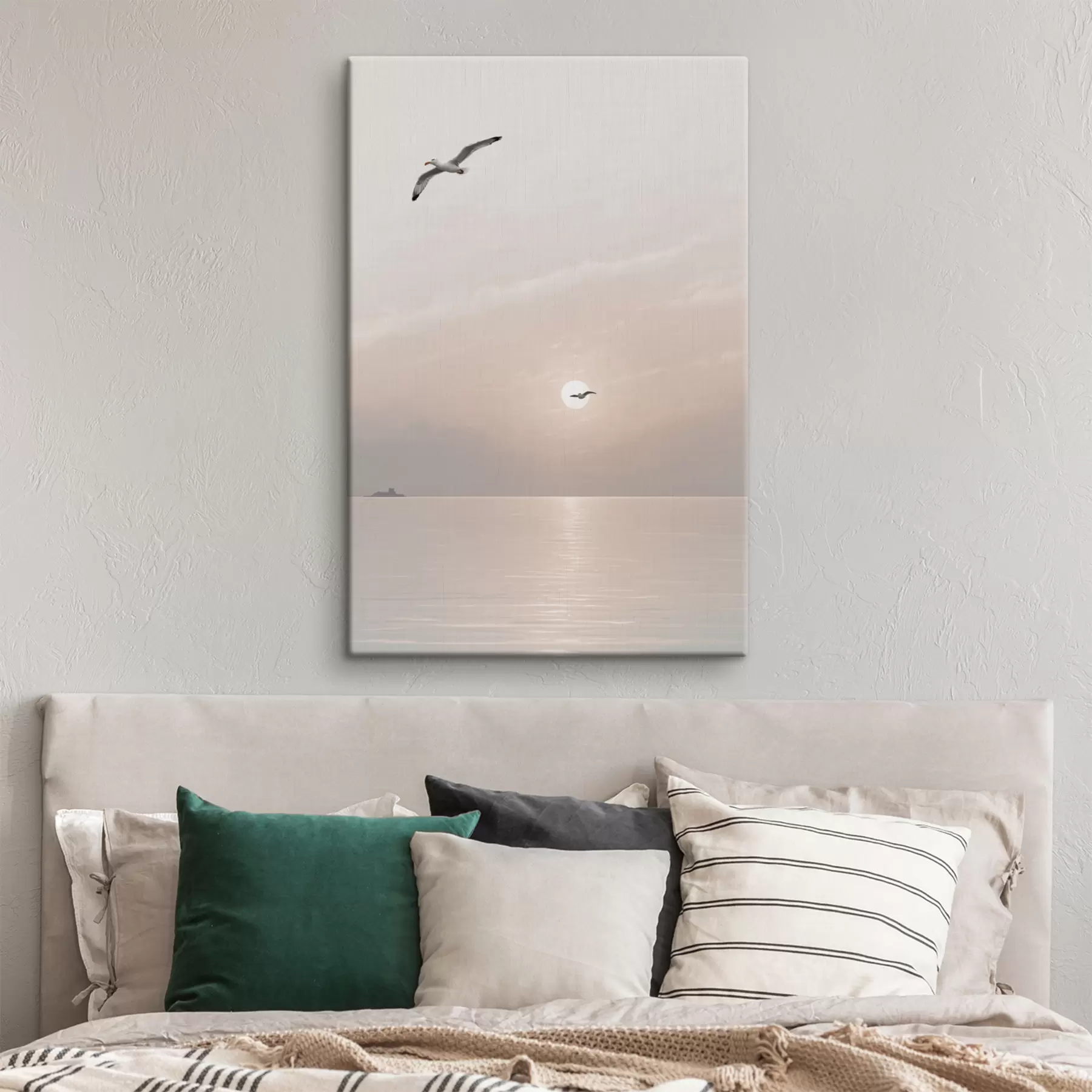 Fotobehang Meeuwen vliegen over de zee s39152