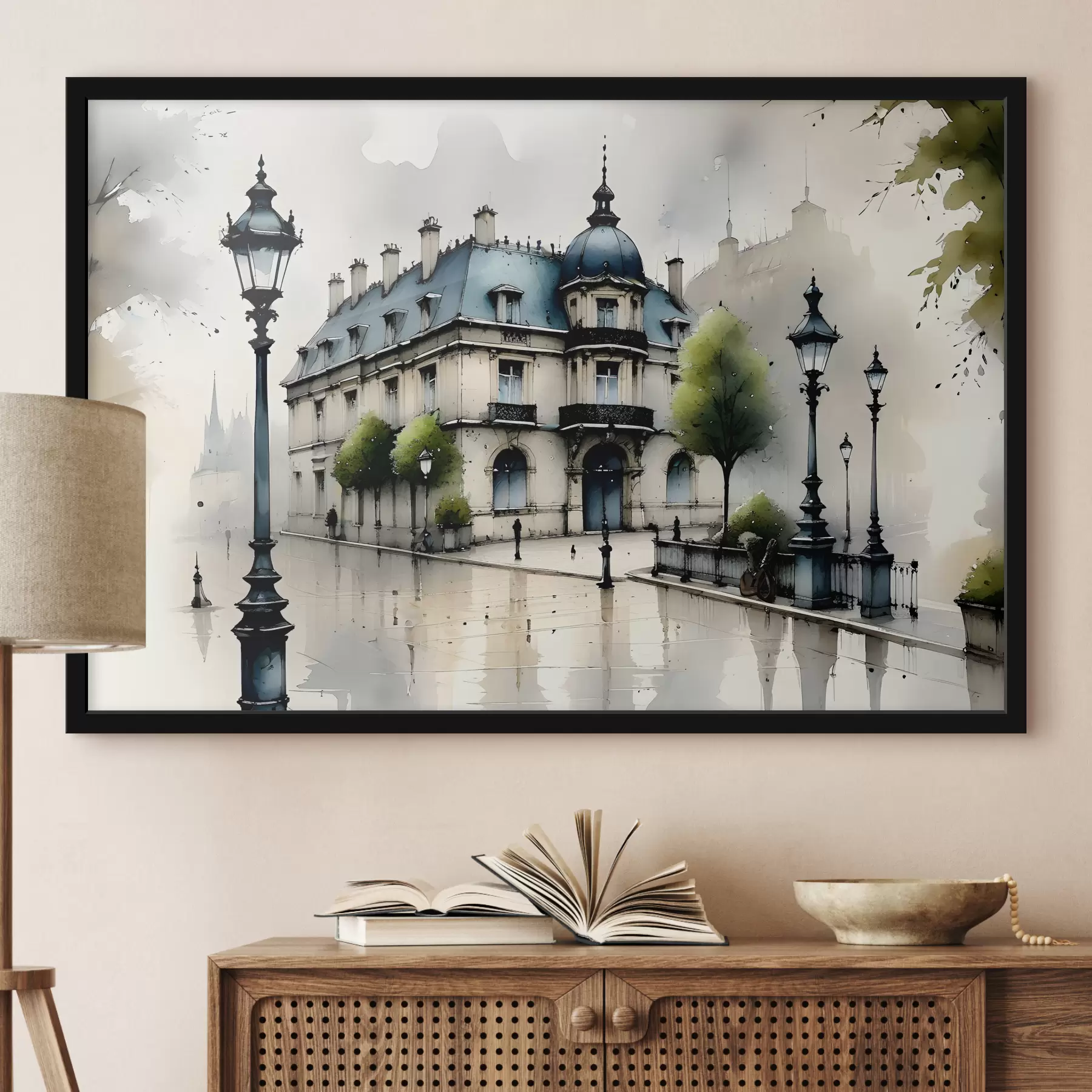 Fotobehang Een groots gebouw met aquarelkunst omringd door lantaarnpalen en bomen, op een regenachtige dag f39391