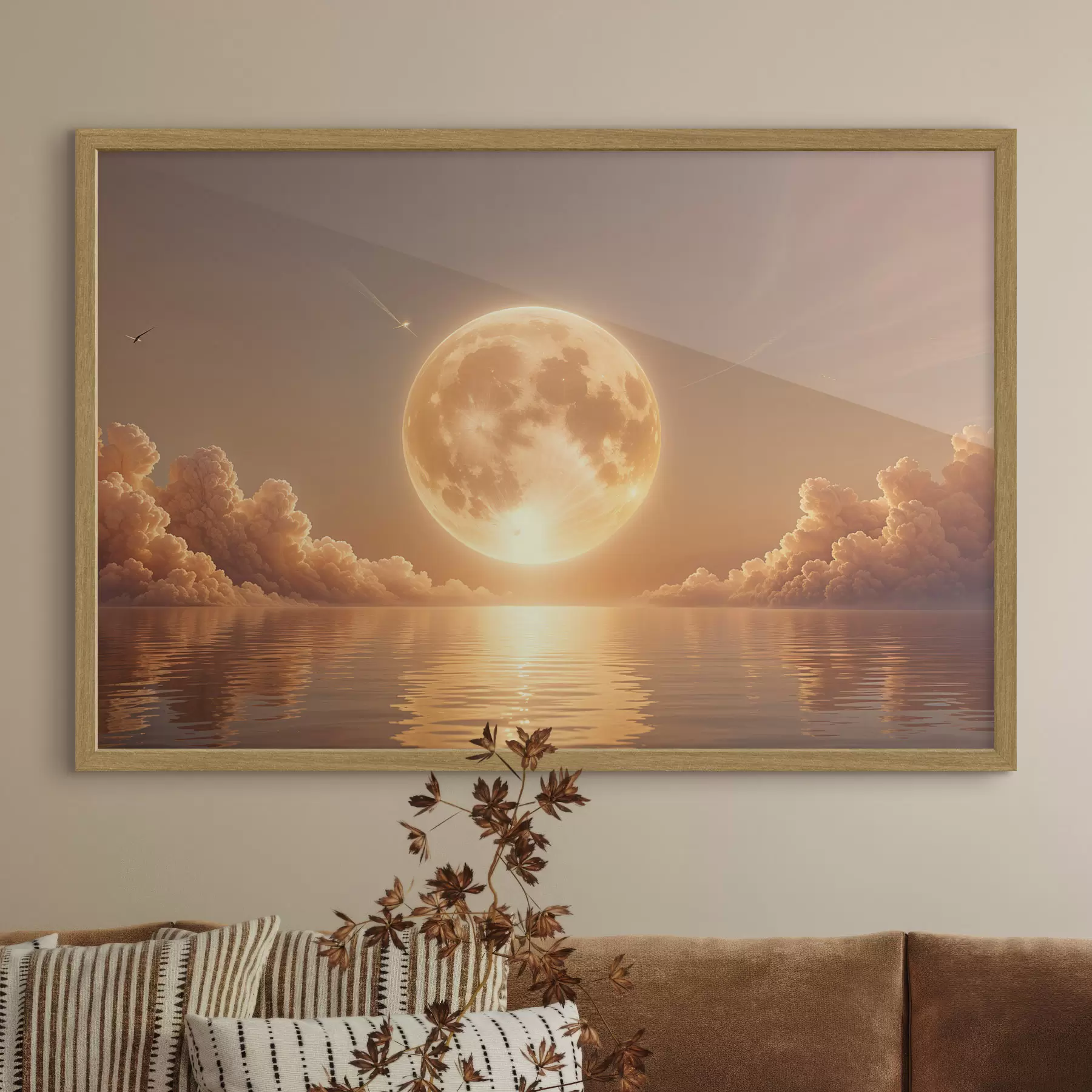 Papier peint photo Une grande et lumineuse pleine lune se levant sur un océan calme et réfléchissant au coucher du soleil f39403