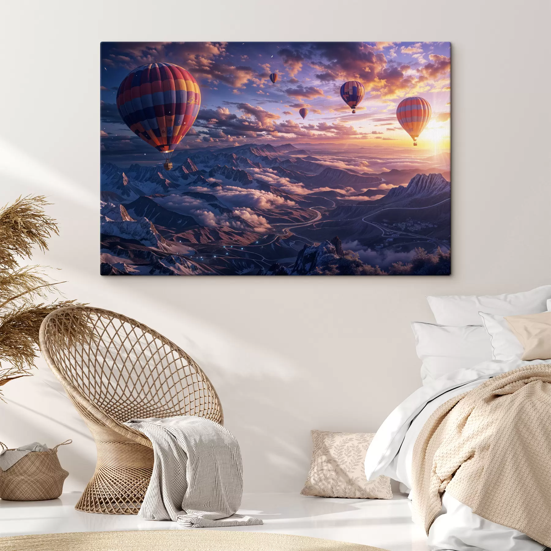 Fotobehang Heteluchtballonnen zweven over een bergachtig landschap bij zonsondergang, met wolken en levendige kleuren in de lucht s40397
