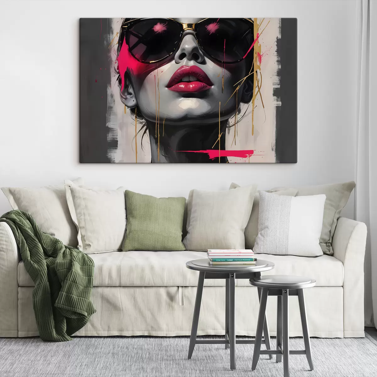  Schilderijen Abstract portret van een jonge vrouw met een zonnebril met roze lippen en abstracte vormen en spatten roze s40558