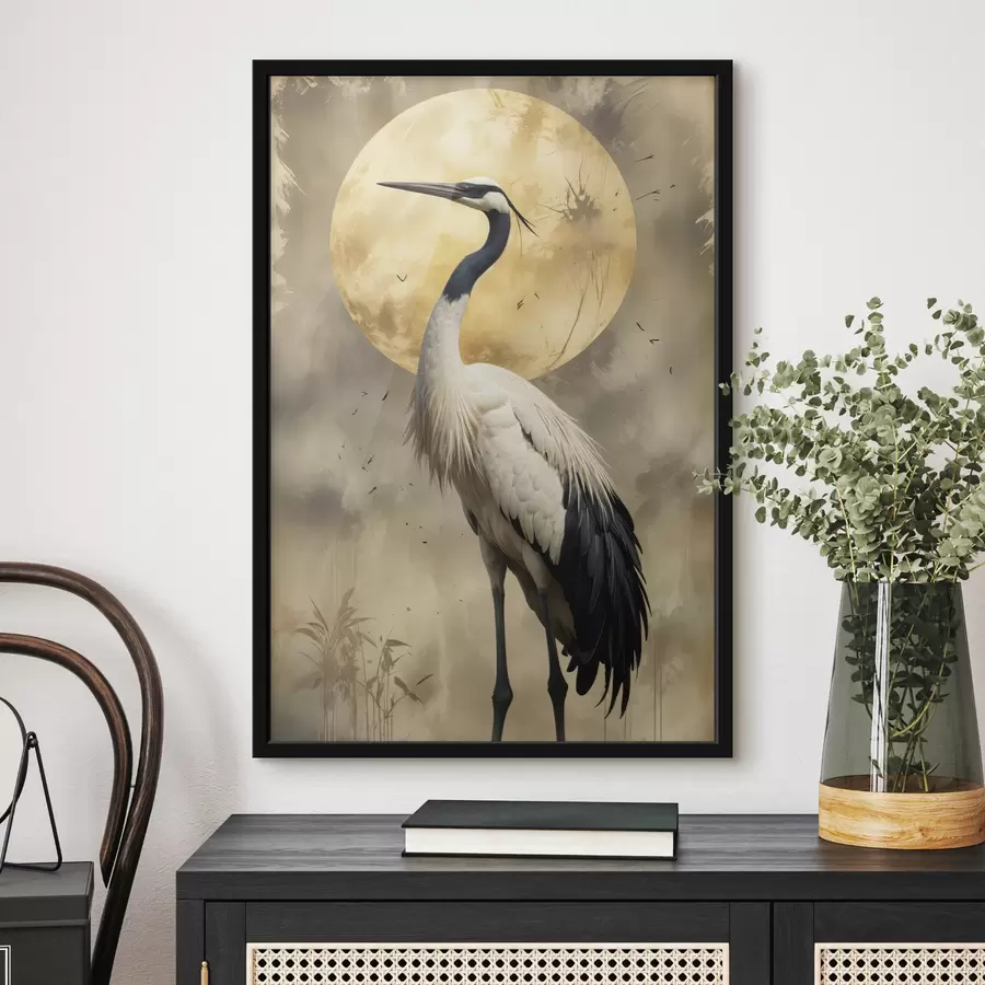 Fotobehang Een majestueuze grijze kraanvogel voor een grote volle maan, met een onscherpe natuurlijke achtergrond f40591