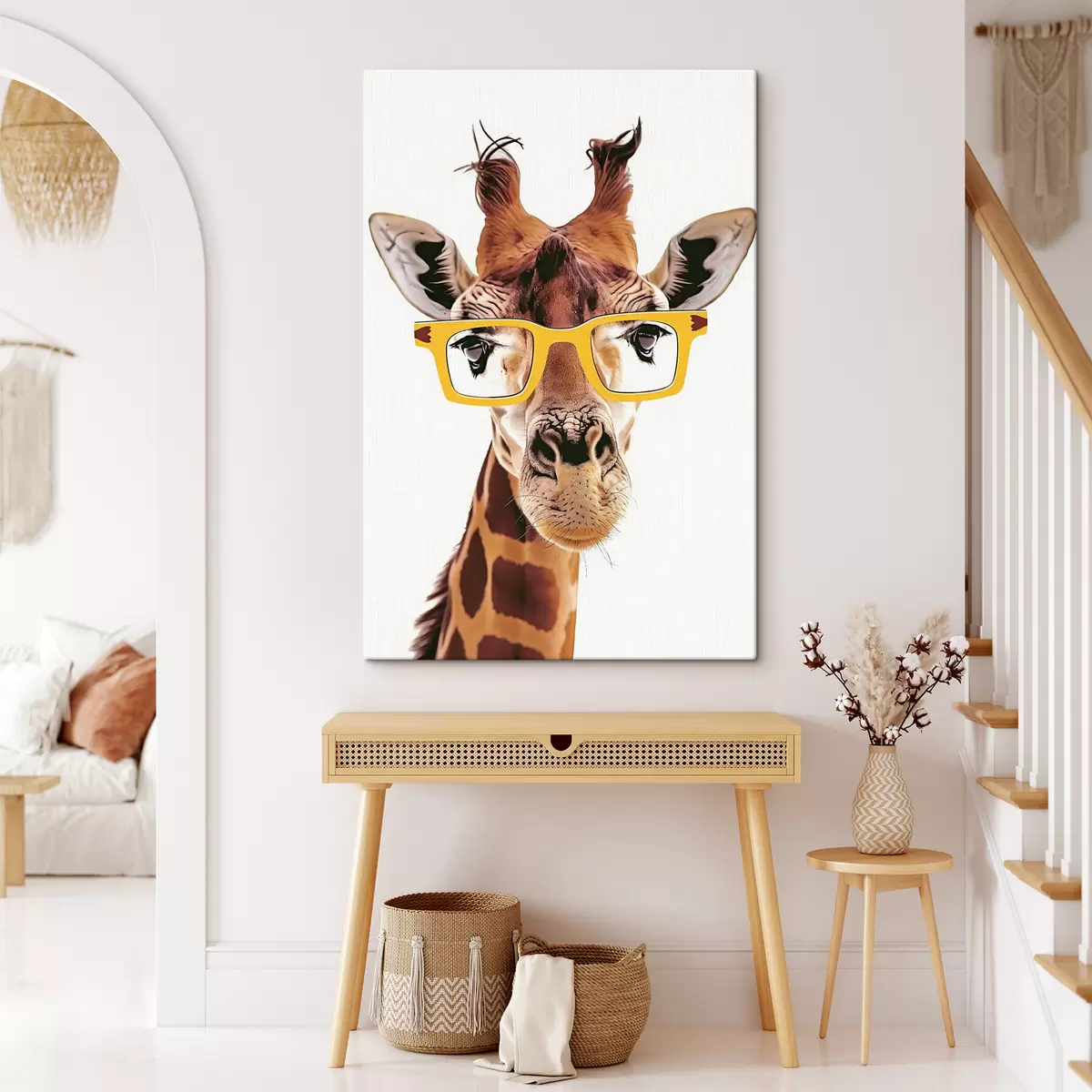  Schilderijen Een giraffe met een gele bril s38503