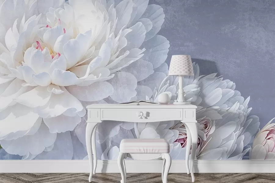 Papier peint photo Fleurs de pivoines blanches détaillées aux pétales doux et délicats sur un fond texturé bleu pastel clair w08379