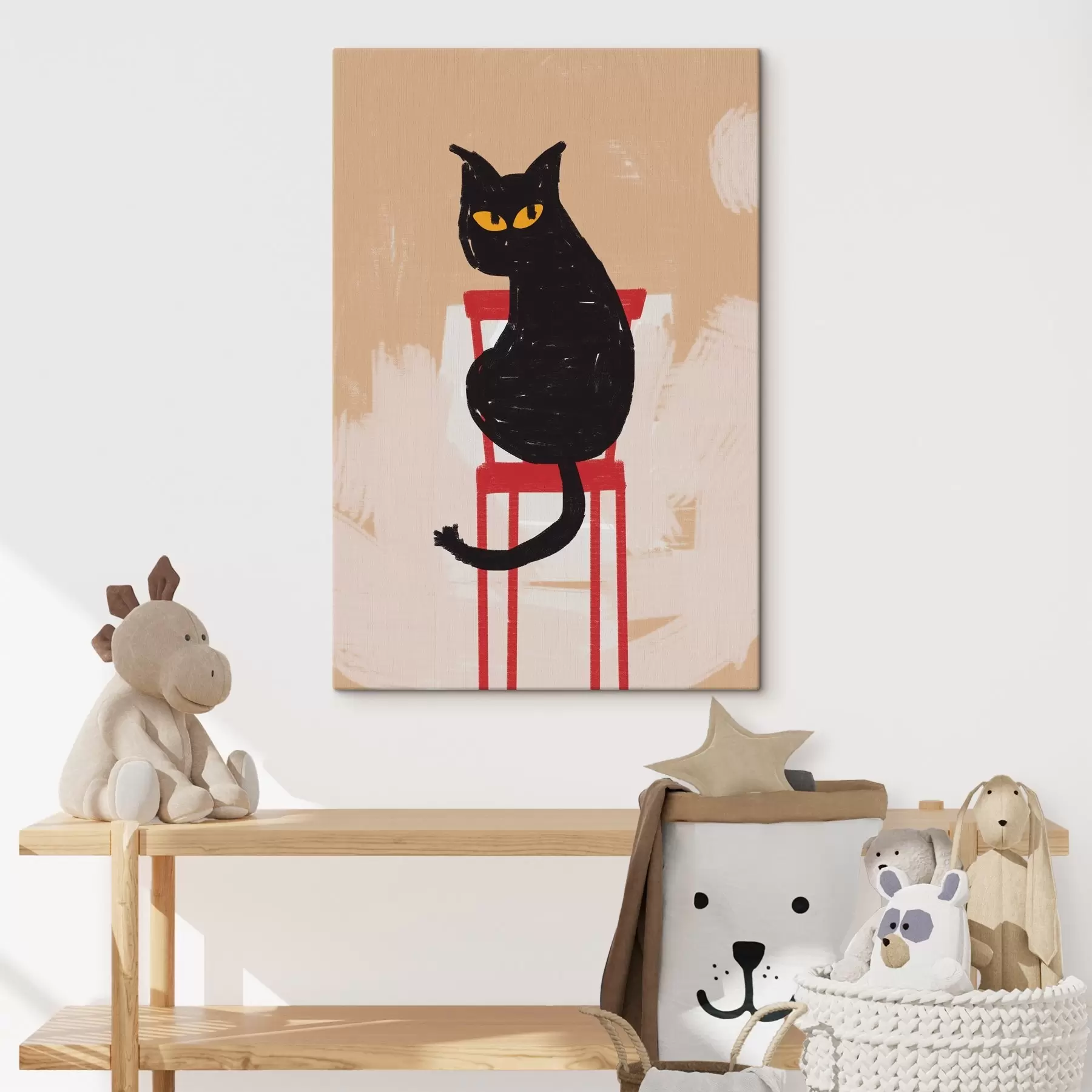 Papier peint photo Chat noir assis sur une chaise rouge sur fond beige, traits grossiers, imitation de peinture s41612