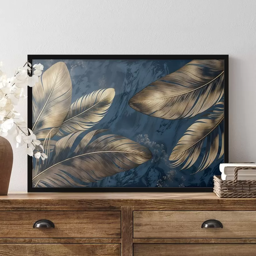 Fotobehang Gele en beige abstracte decoratieve veren drijvend op een donkerblauwe textuurachtergrond f42218