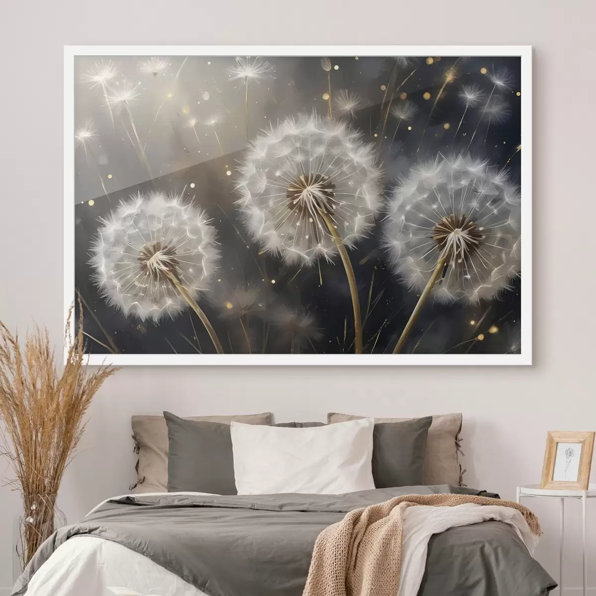 Poster Paardenbloemen met hun pluizige witte zaadhoofden tegen een donkere achtergrond, waardoor een magische sfeer ontstaat f42235