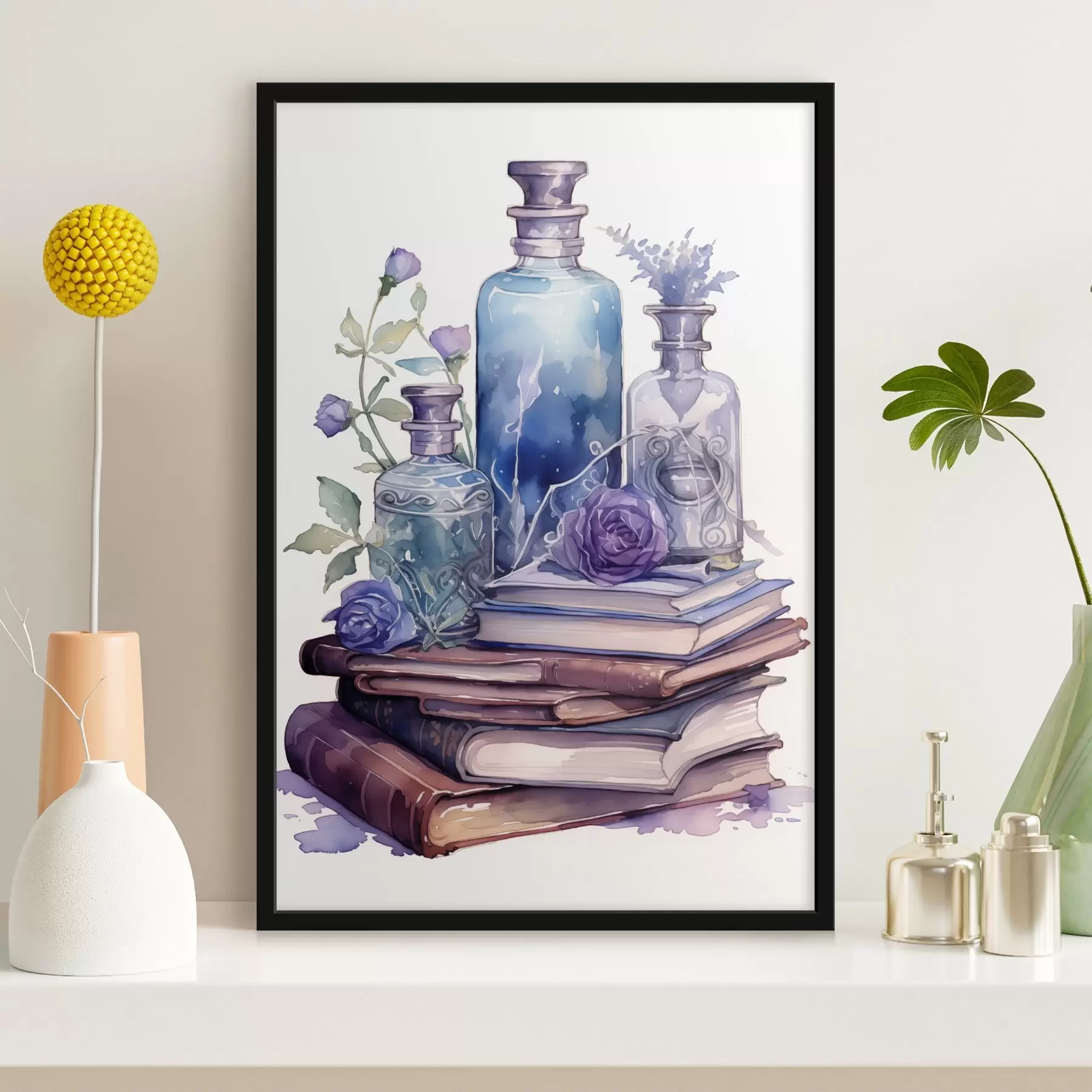  Schilderijen Een stilleven met vintage boeken, glazen flessen in blauwpaarse tinten en decoratieve bloemen. f42574