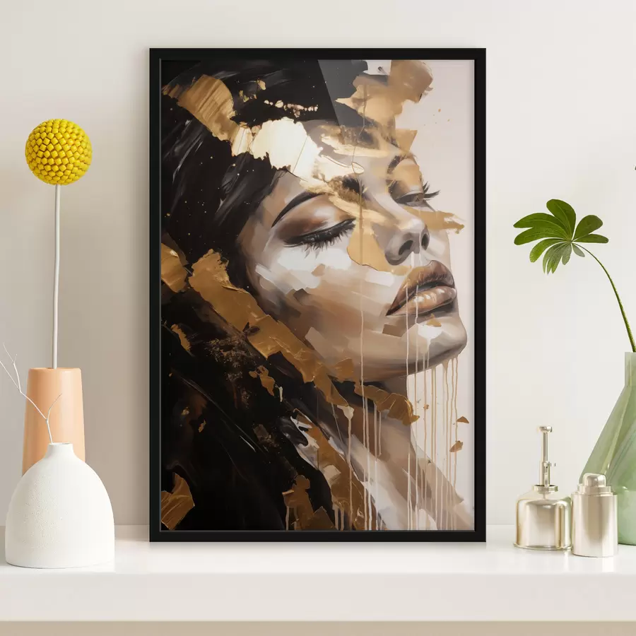 Papier peint photo Portrait abstrait d'une femme à l'expression faciale douce, rendu dans des tons chauds avec des coups de pinceau dynamiques qui ajoutent de la profondeur et de l'émotion. f42627