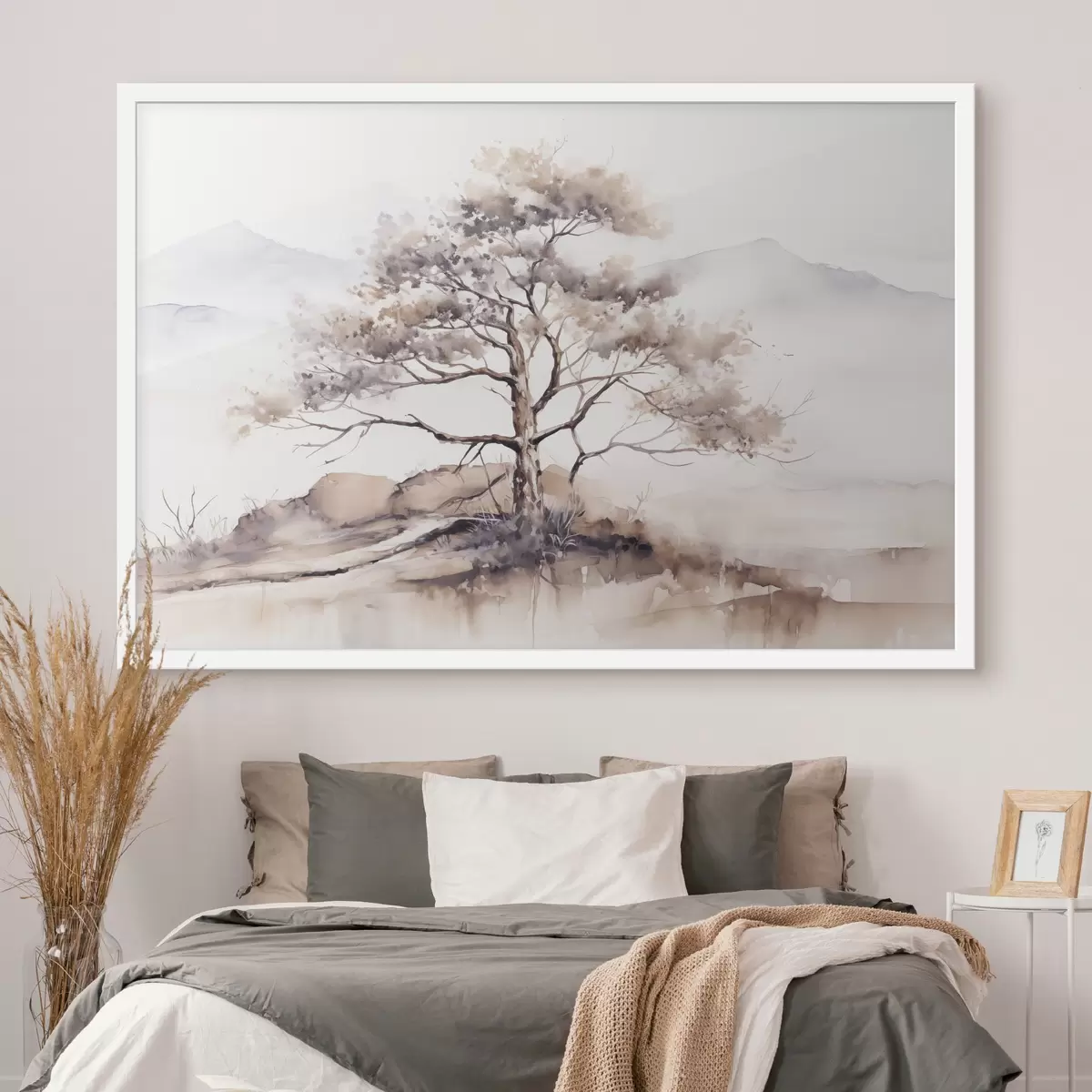 Poster Een eenzame boom met een gedraaide stam en spaarzame takken tegen een zachte, gedempte achtergrond van bergen f42715