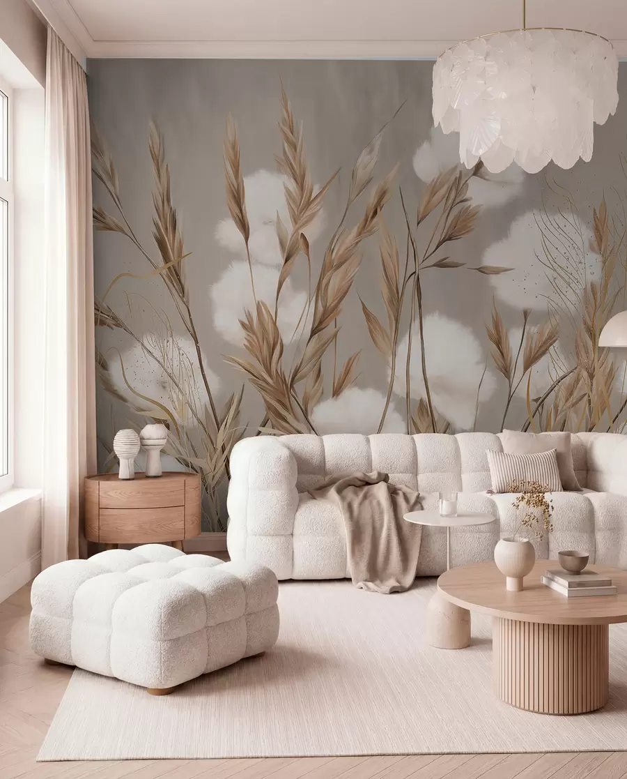 Fotobehang Zachte, pluizige katoenen witte bloemen en hoge oranje aartjes tegen een beige achtergrond met zachte structuur w08784