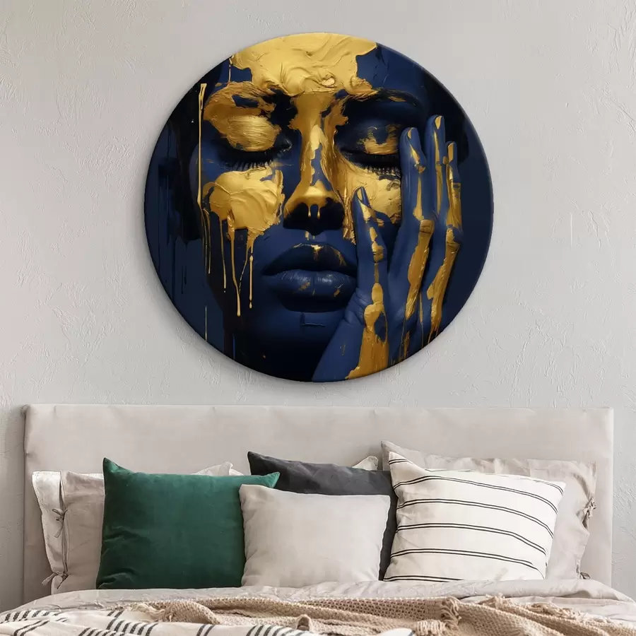  Schilderijen Abstract portret van een vrouw met diepe donkere en warme tinten, r42933