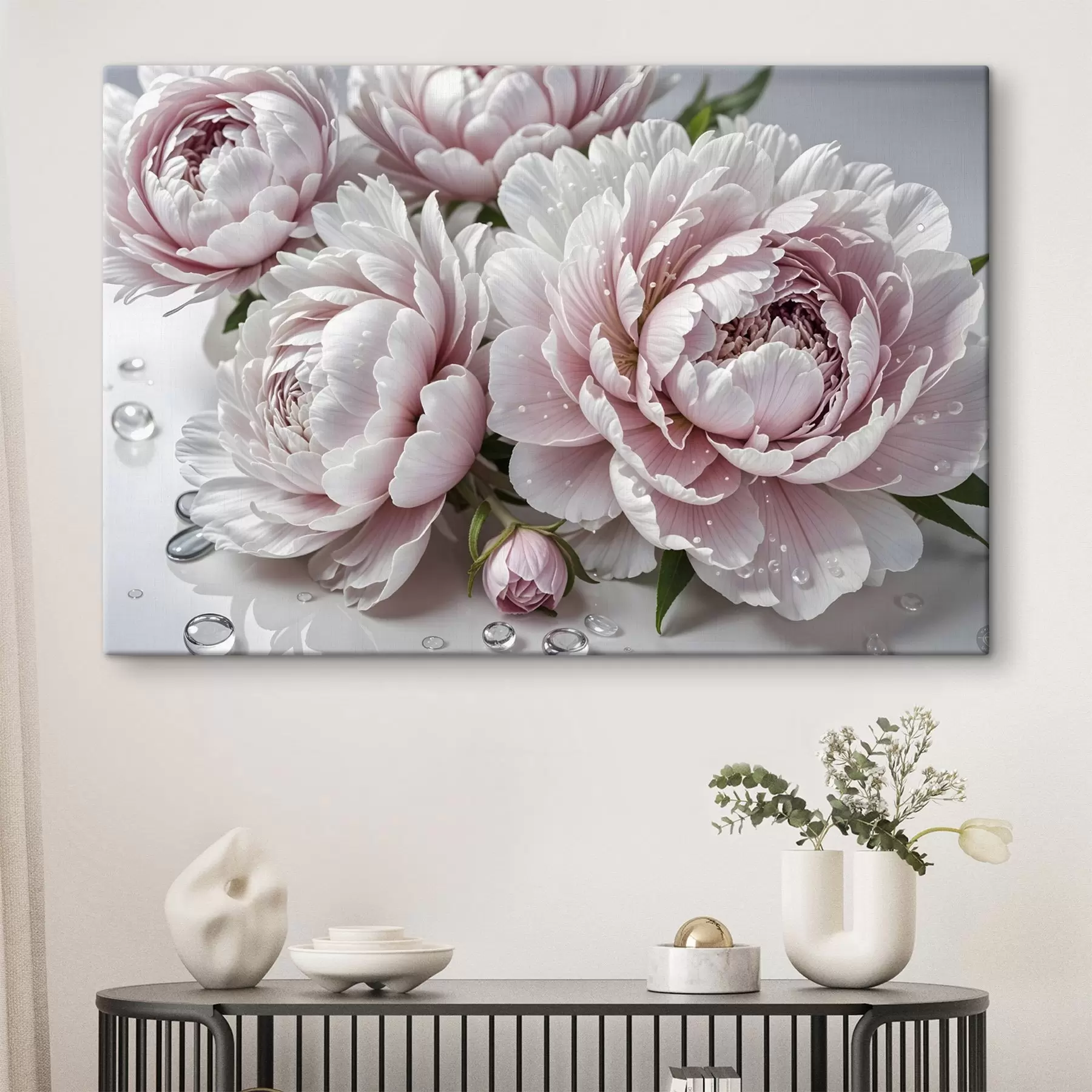  Peintures Pivoines roses pâles et blanches avec des gouttes d'eau sur les pétales, le fond est une surface blanche s43158