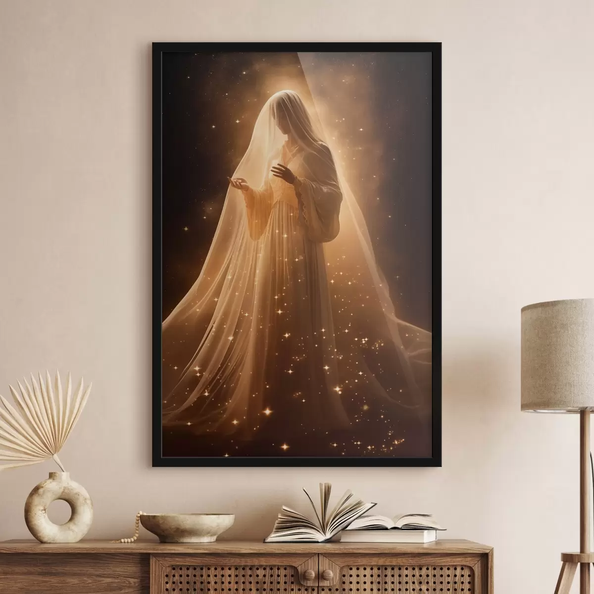 Affiche Fille en robe sur fond sombre f43470