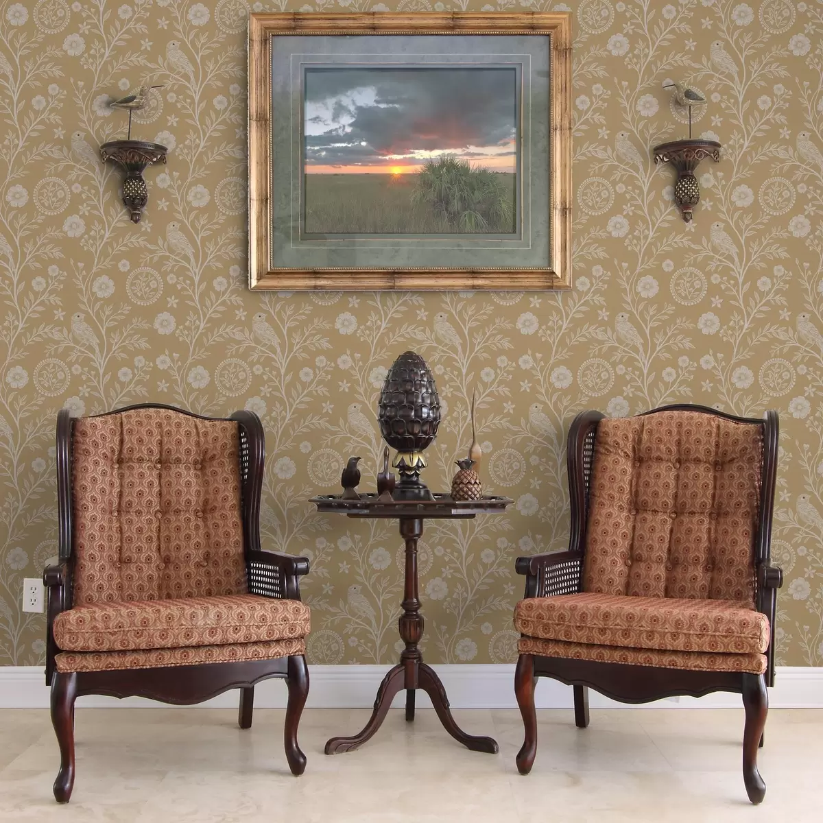 Behang Delicate schets van een witte vogel en bloem witte vogel en bloem op okerkleurige achtergrond a00393