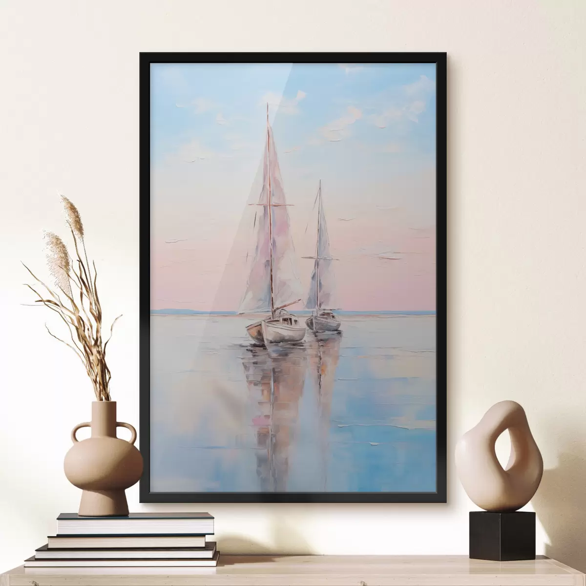 Poster Zeilboten met roze zeilen drijvend op een kalme zee, reflecties van de boten in het water, zachte pastelkleuren f45558