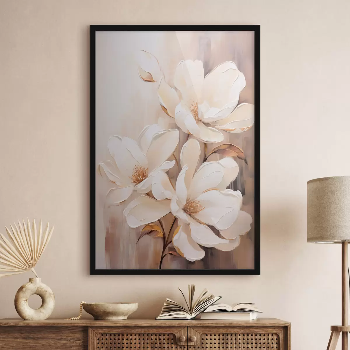 Affiche Fleurs de magnolia blanches sur un fond doux et flou de tons beiges et bruns, composition florale élégante f45571