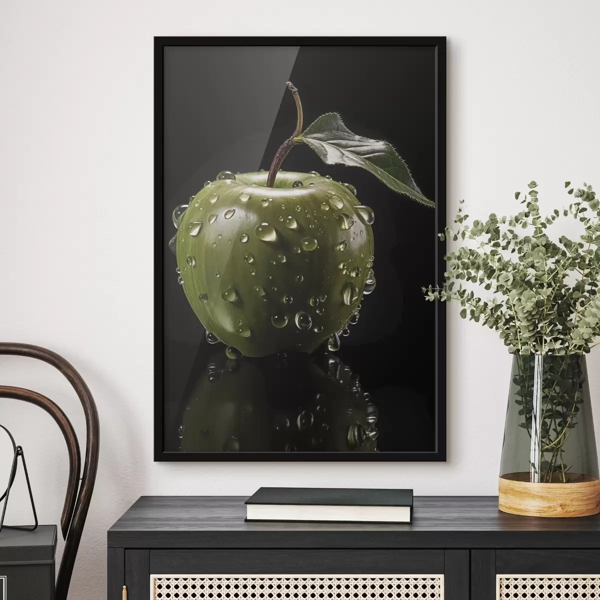 Poster Een grote boom op een heuvel onder een sterrenhemel f45506