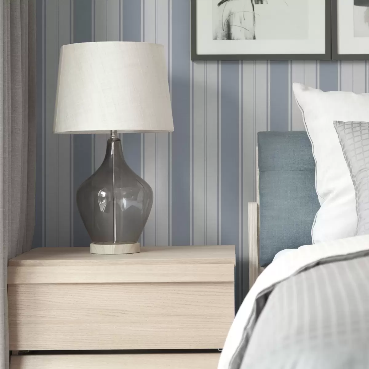 Behang Uitvoering met herhalende strepen in grijsblauwe tinten a00517