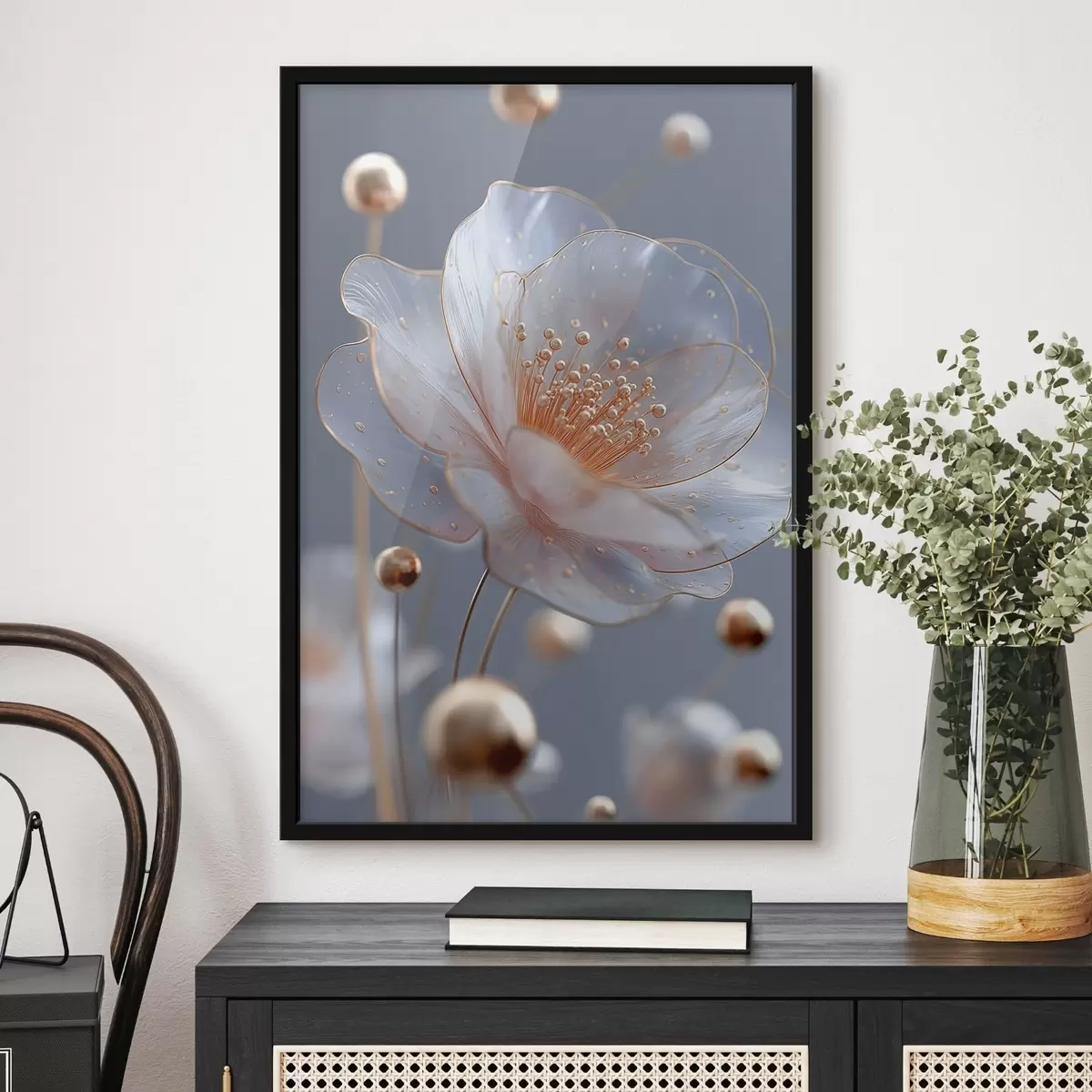 Poster Doorschijnende bloem met koperen meeldraden op blauw f45880