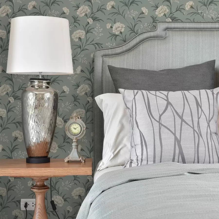 Fotobehang Poederachtige anjers op een grijsblauwe achtergrond, verfijnde print a00610