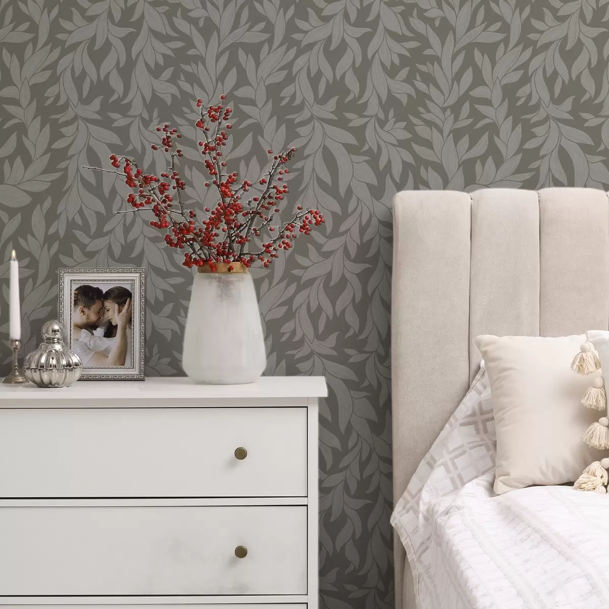 Papier peint Fond olive avec feuilles lilas, texture linéaire a00616v1