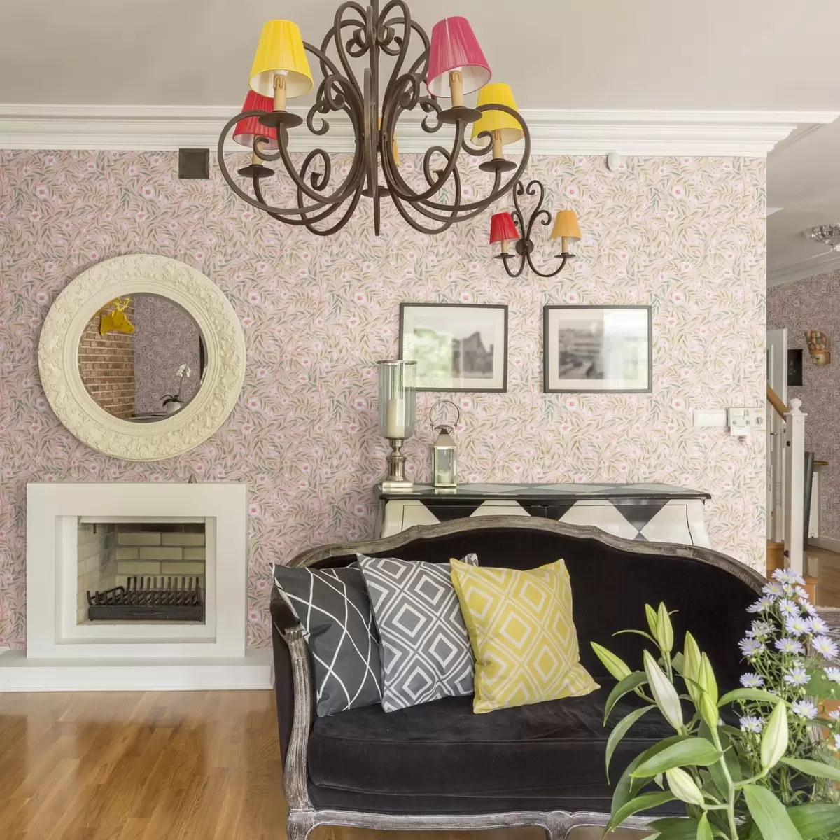 Papier peint Fleurs roses délicates et feuilles douces sur fond pastel a00788