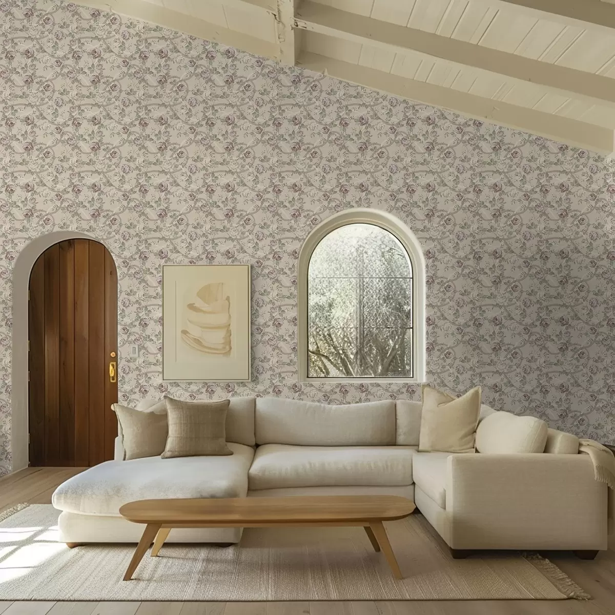 Behang Rozen met groene bladeren op een warme beige ondergrond a00729