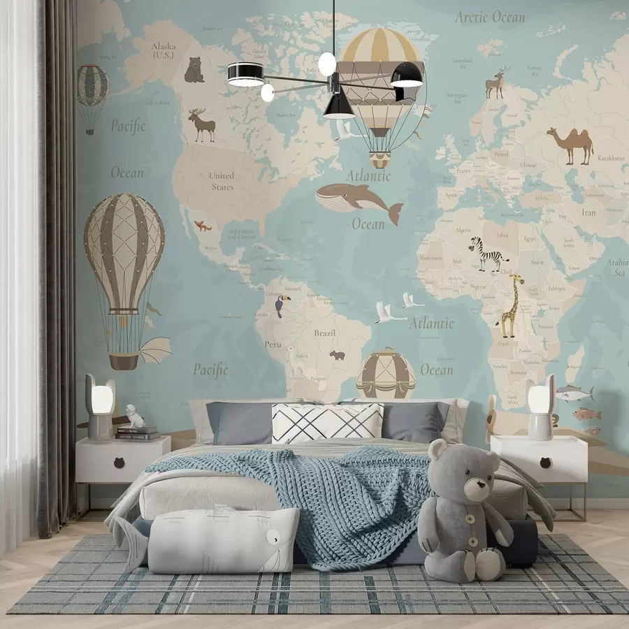 Fotobehang Wereldkaart voor kinderen met dieren, vliegtuigen en heteluchtballonnen. Engelse taal. Blauwe kleur. c00003env1