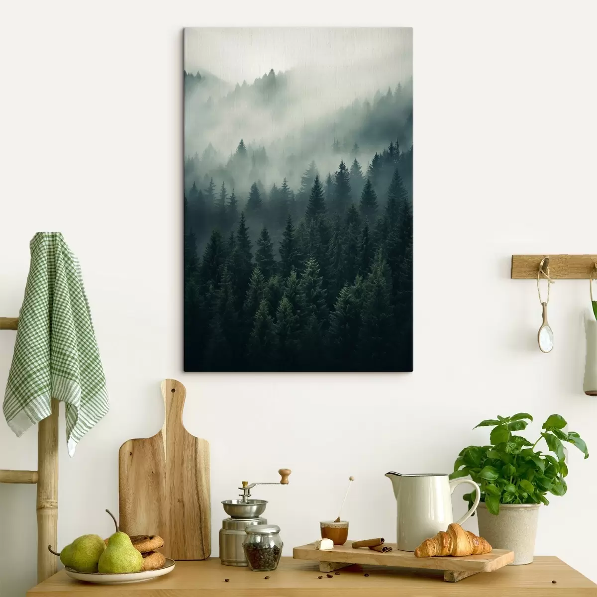  Schilderijen Mist die over een dichtbegroeid groenblijvend bos trekt s46512