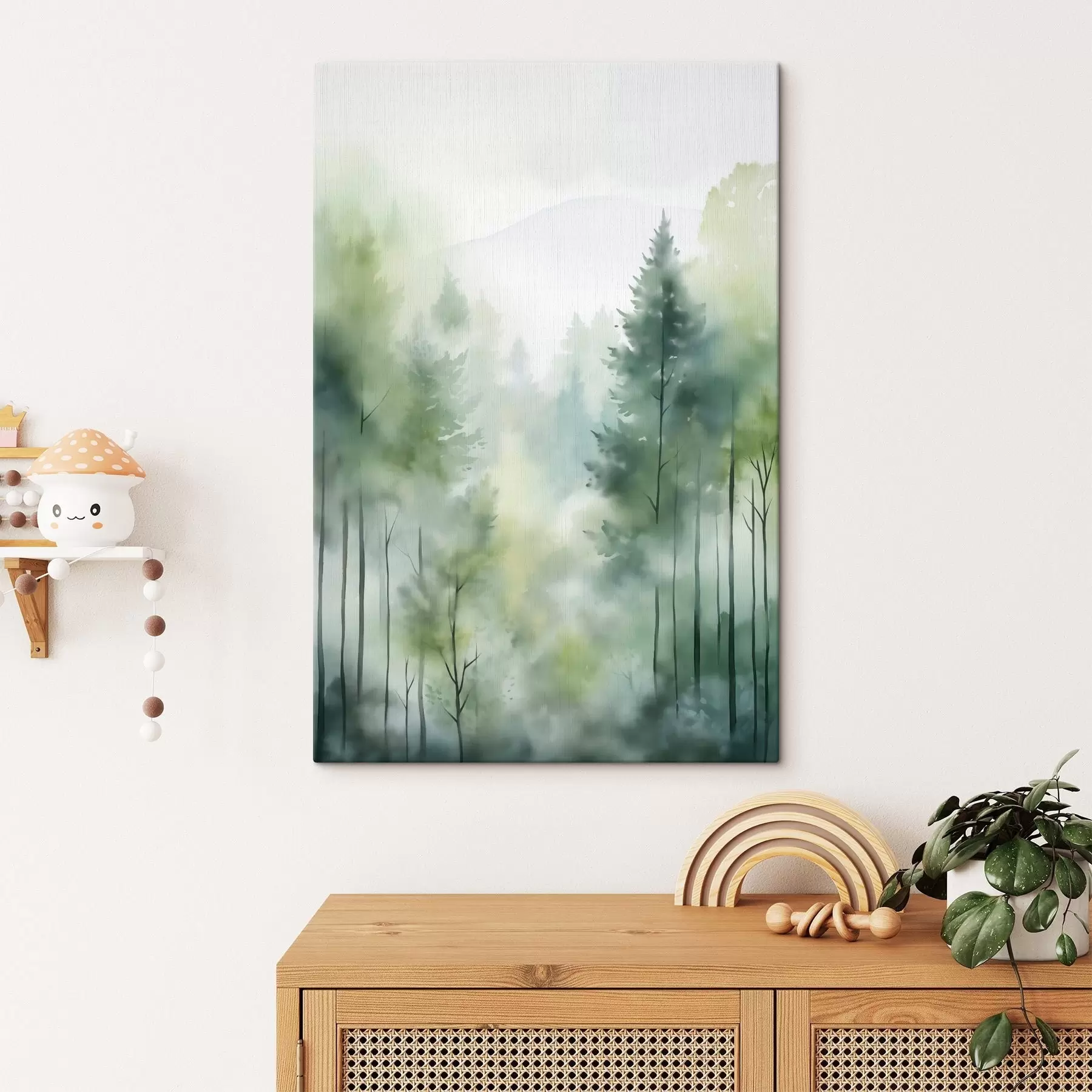  Peintures Imitation d'une aquarelle représentant une forêt brumeuse avec de grands pins et des montagnes en arrière-plan s46690