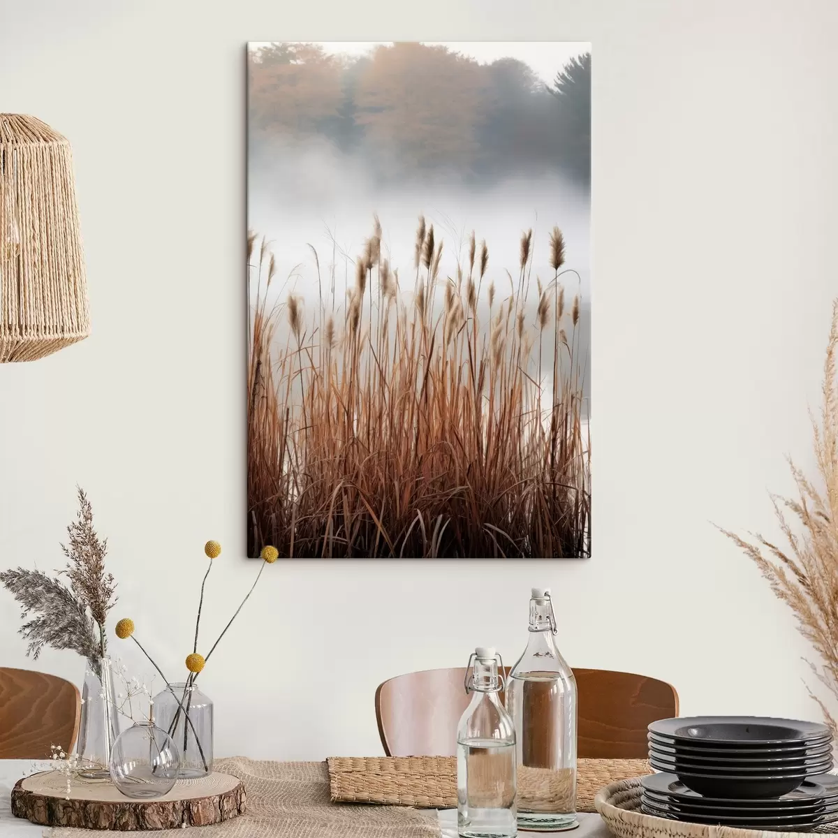  Peintures De grands roseaux poussant dans un plan d'eau, l'eau reflète les roseaux, arrière-plan brumeux, lumière douce, scène naturelle s46696