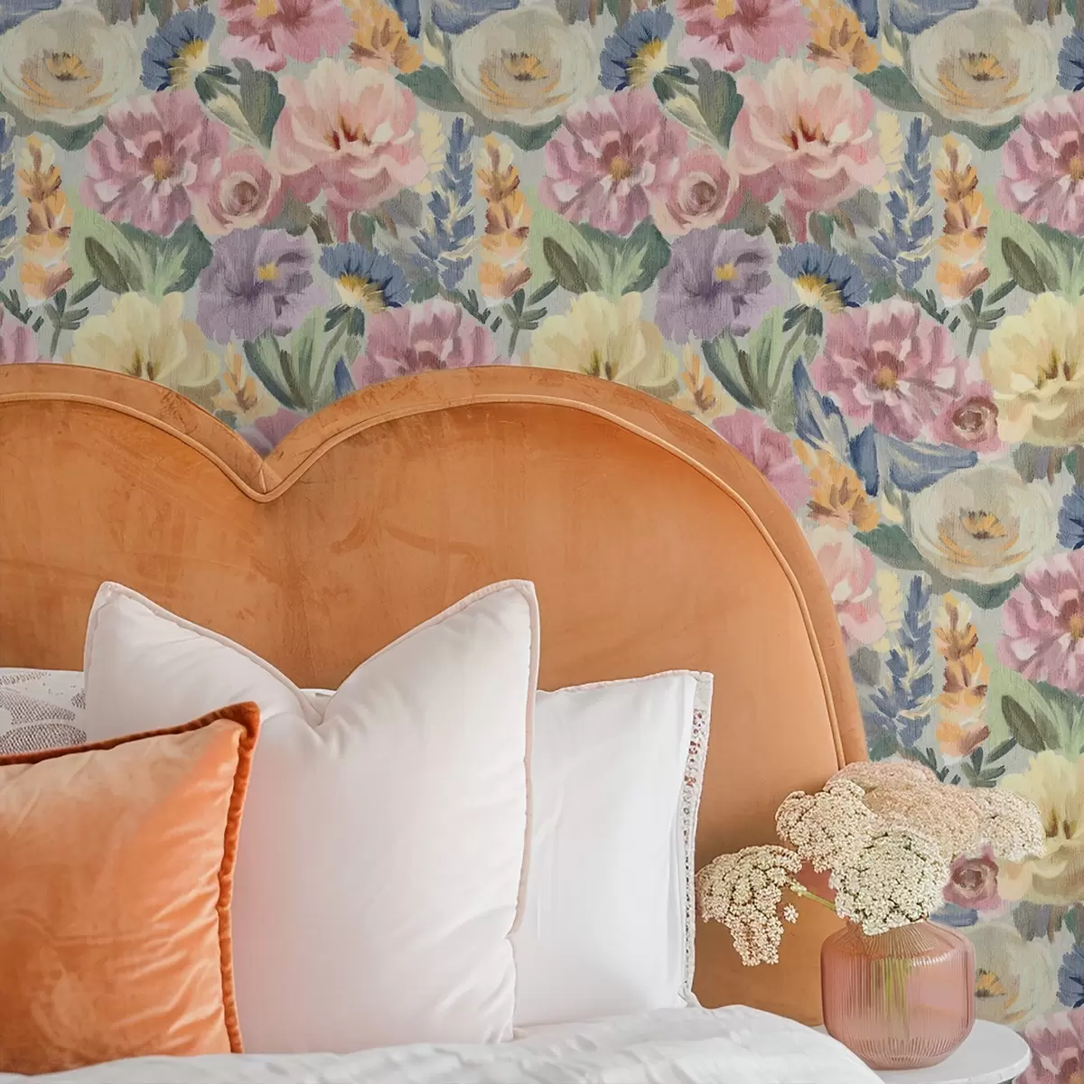 Behang Pastelkleurige bloemen met vage contouren, zacht kleurenpalet a00954