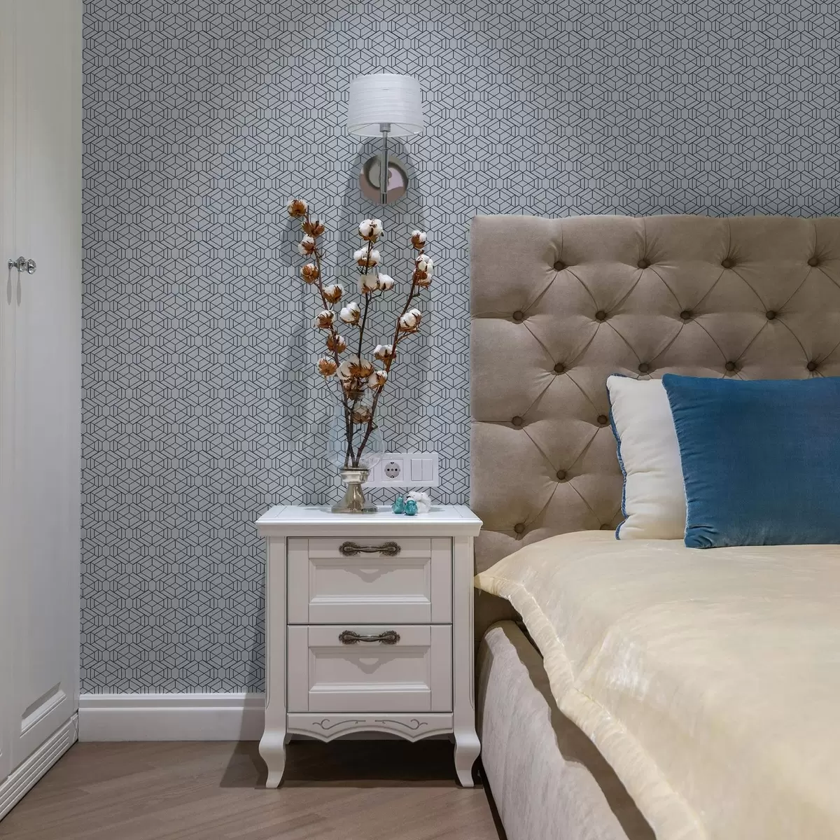 Papier peint Motif géométrique bleu clair en forme de cubes a01066