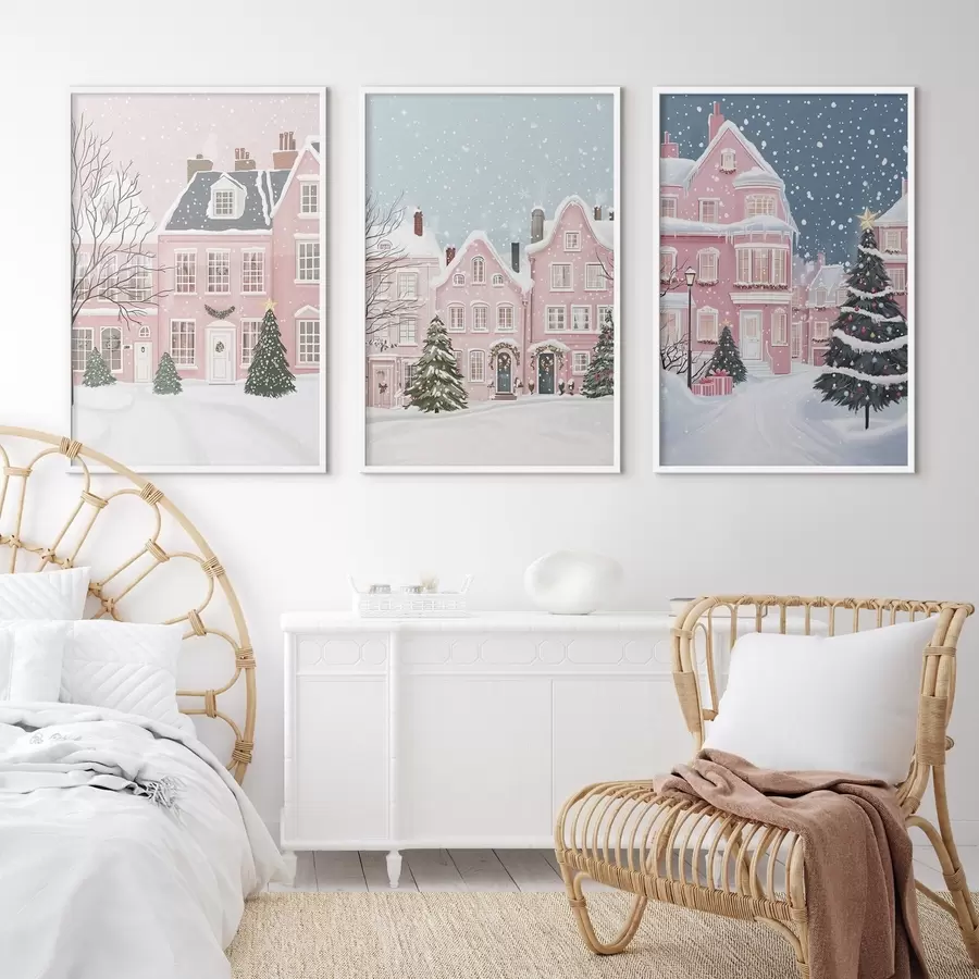 Fotobehang Prachtige winterstad met roze huizen, dennenbomen, sneeuwvlokken d00410