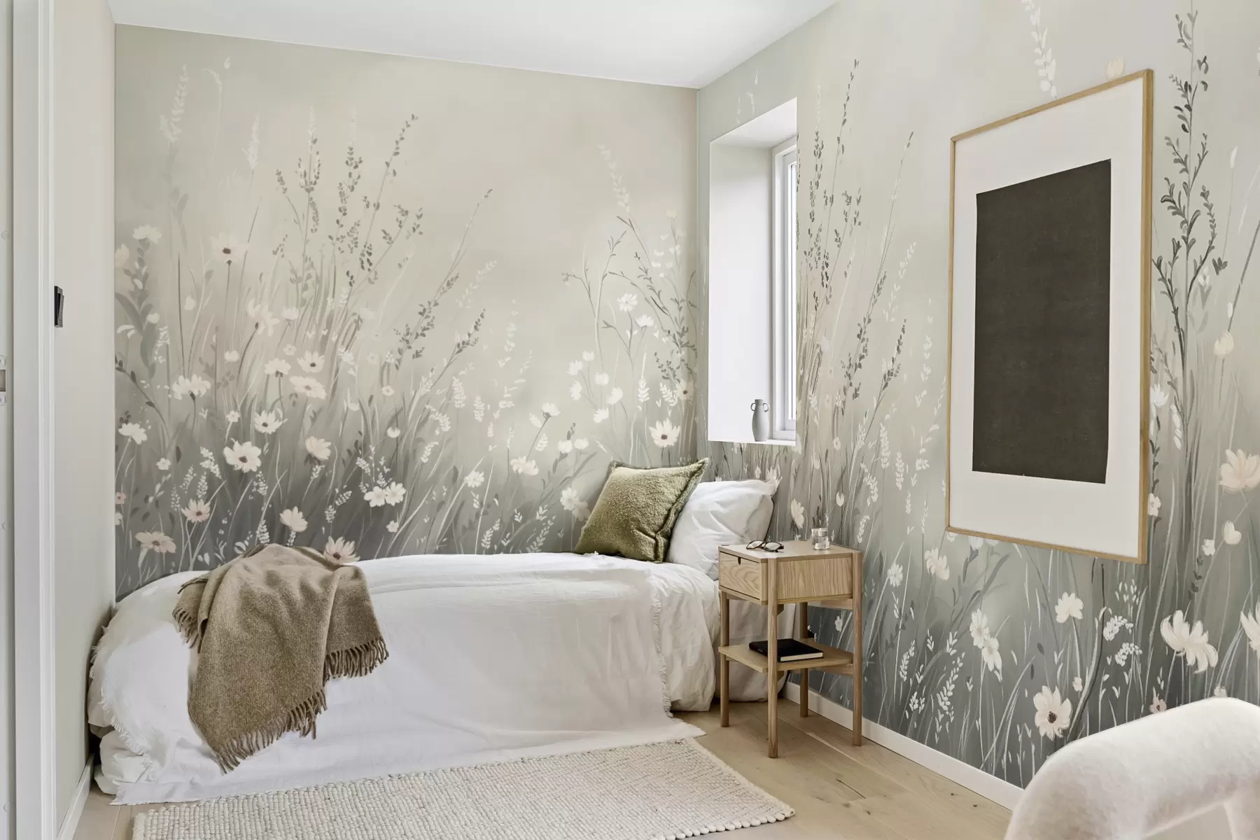 Fotobehang Zachte weidescène met witte bloemen en delicate grassen w05015v1