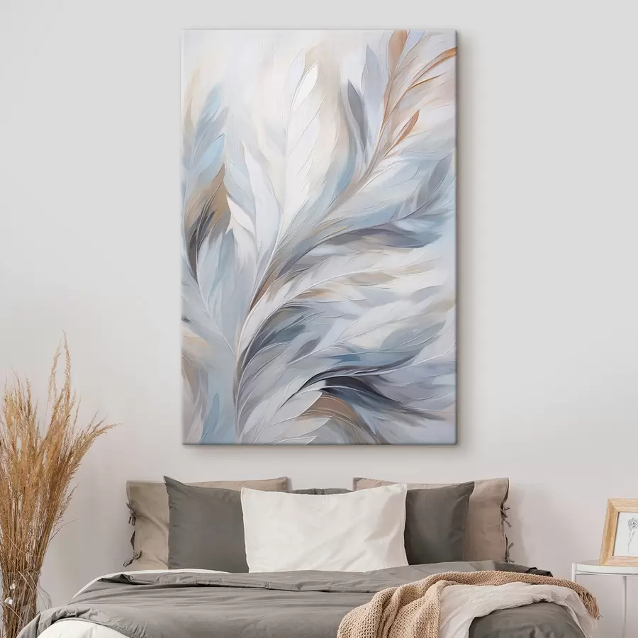  Peintures Plumes délicates bleu clair et marron à la texture douce et éthérée, sur fond blanc. s47416