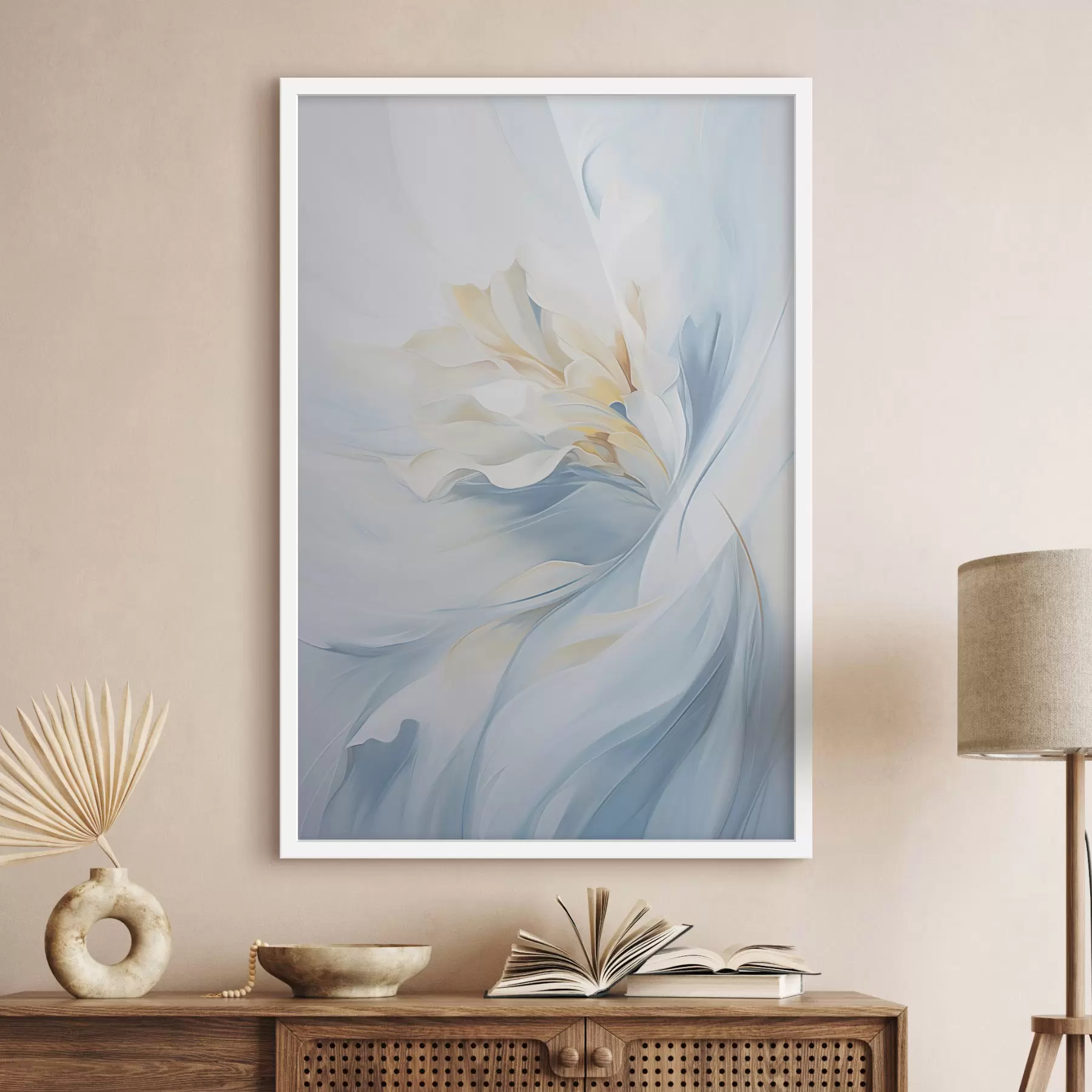 Fotobehang Abstracte, delicate, doorschijnende bloemblaadjes die naar binnen wervelen met zachte verlichting en een schilderachtige textuur. f47436