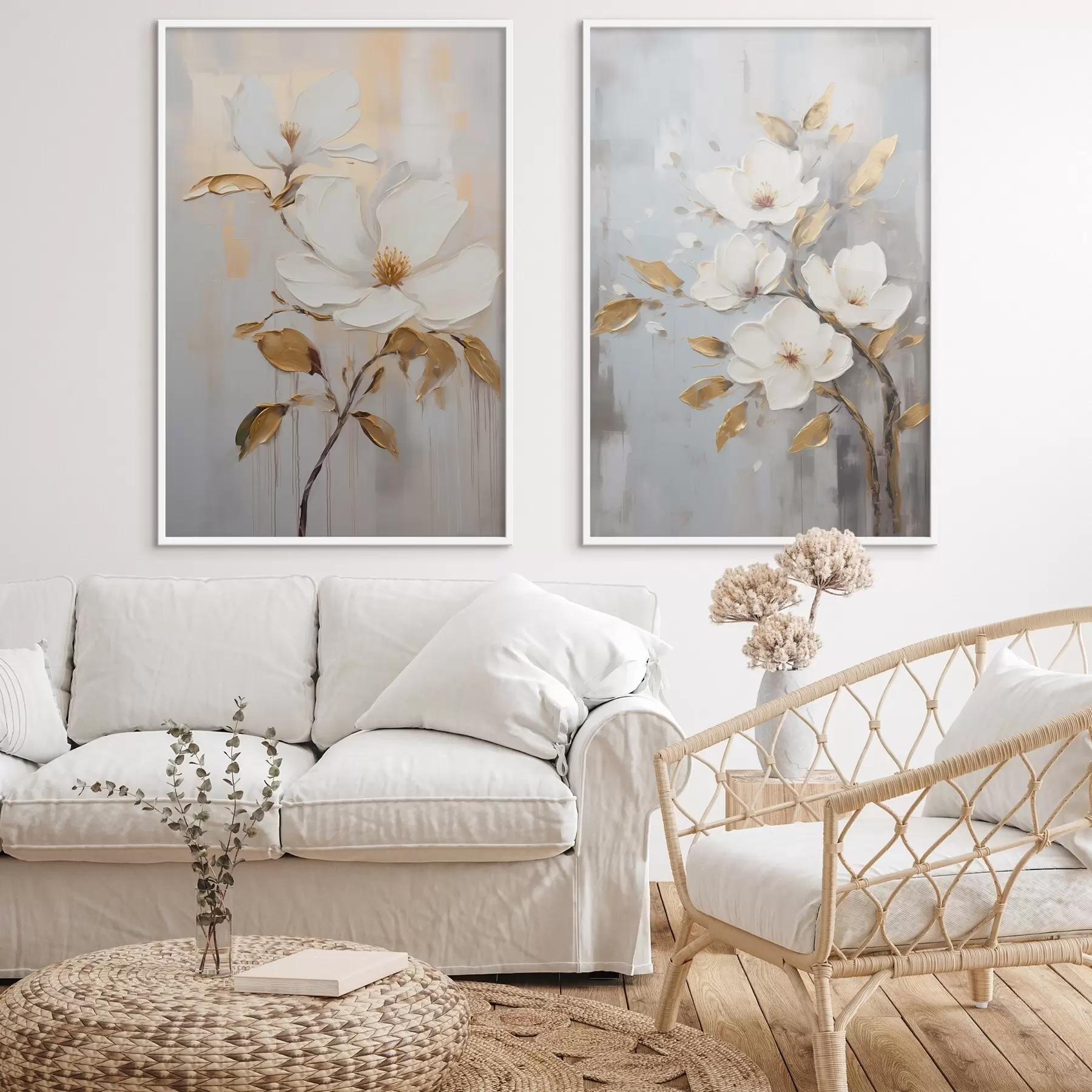 Fotobehang Twee witte bloemen met geeloranje bladeren op een lichte achtergrond d00687