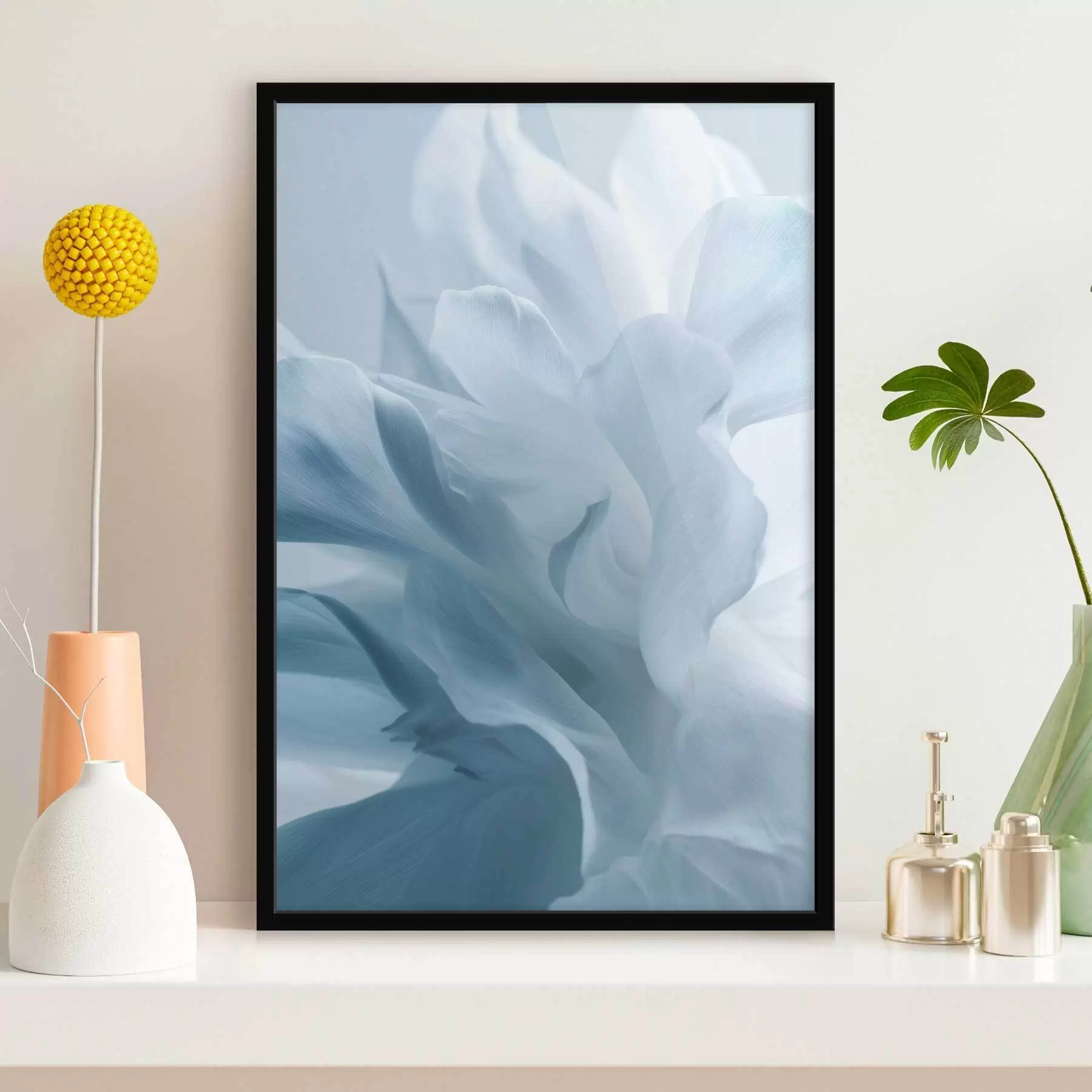 Fotobehang delicate bloemblaadjes in blauwtinten f47692