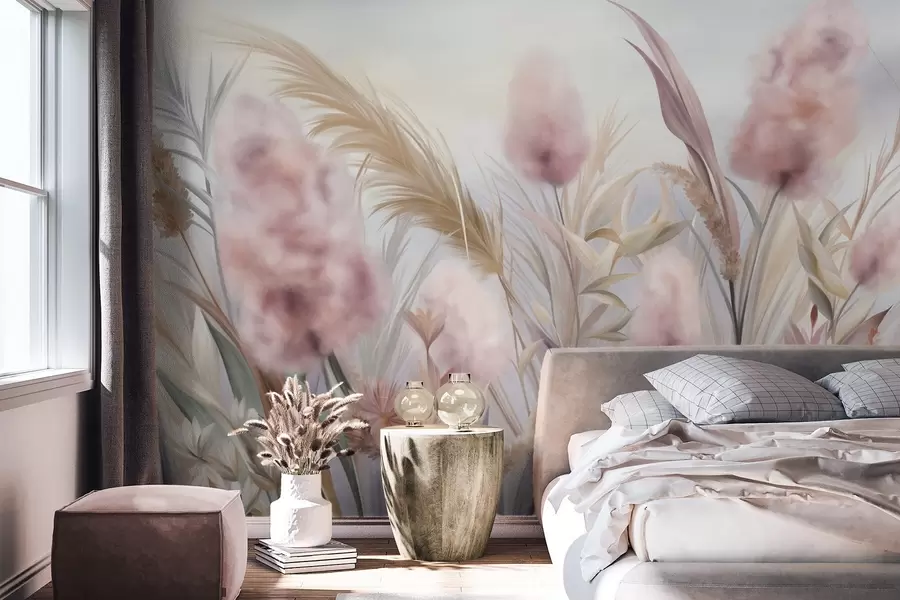 Fotobehang Roze en beige pampagras en andere gedroogde bloemen met een zachte, wazige lucht op de achtergrond w09635