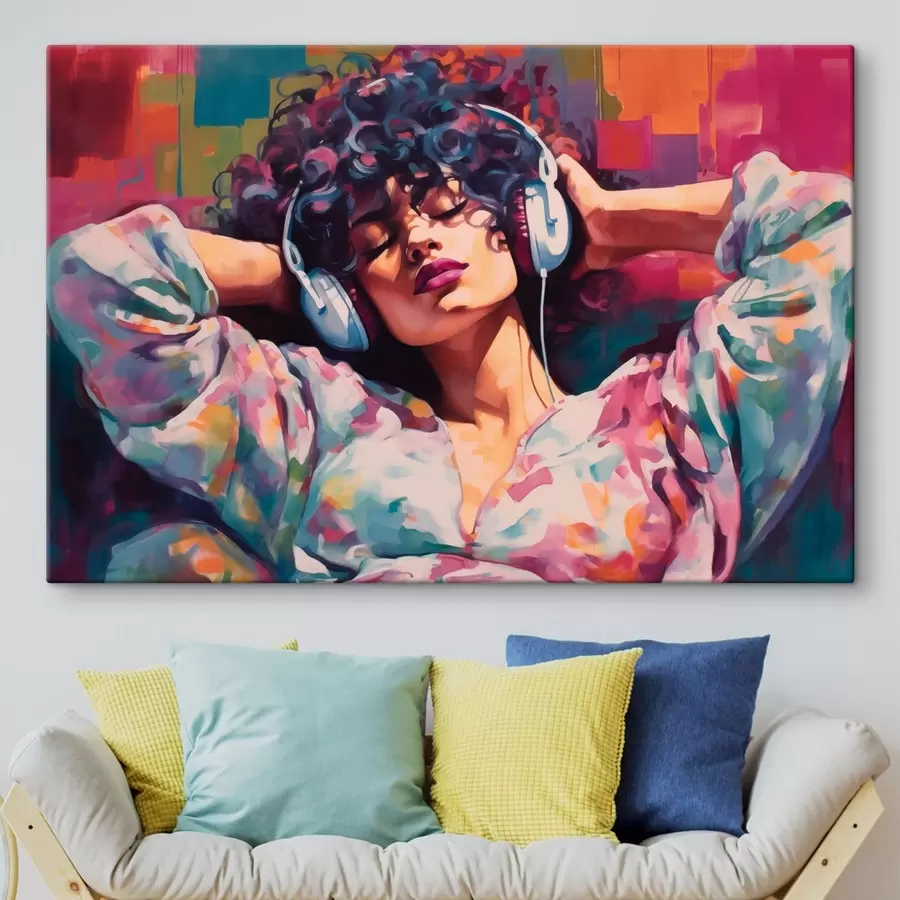  Peintures Femme avec des écouteurs, dans un style pictural coloré s48335