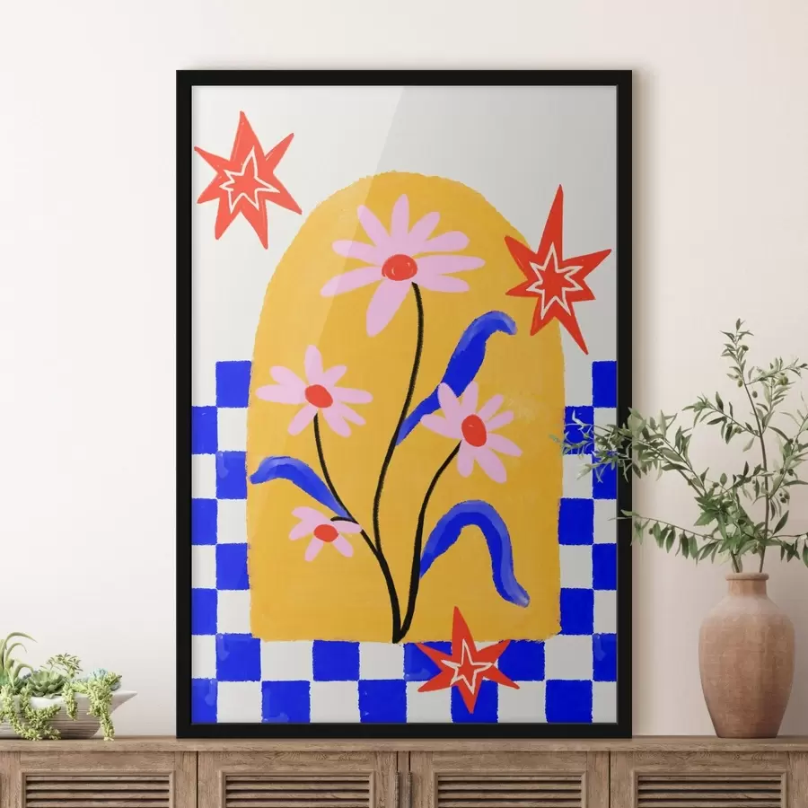 Fotobehang Felle bloemen op een gele achtergrond met een blauw patroon f48034