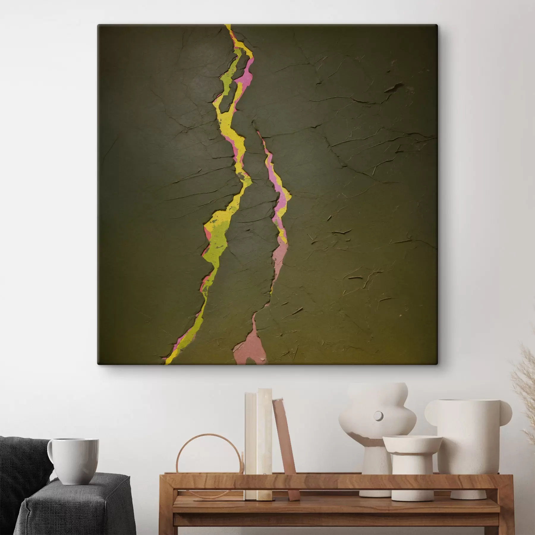  Peintures Fissure abstraite aux couches éclatantes sous une surface sombre s48805