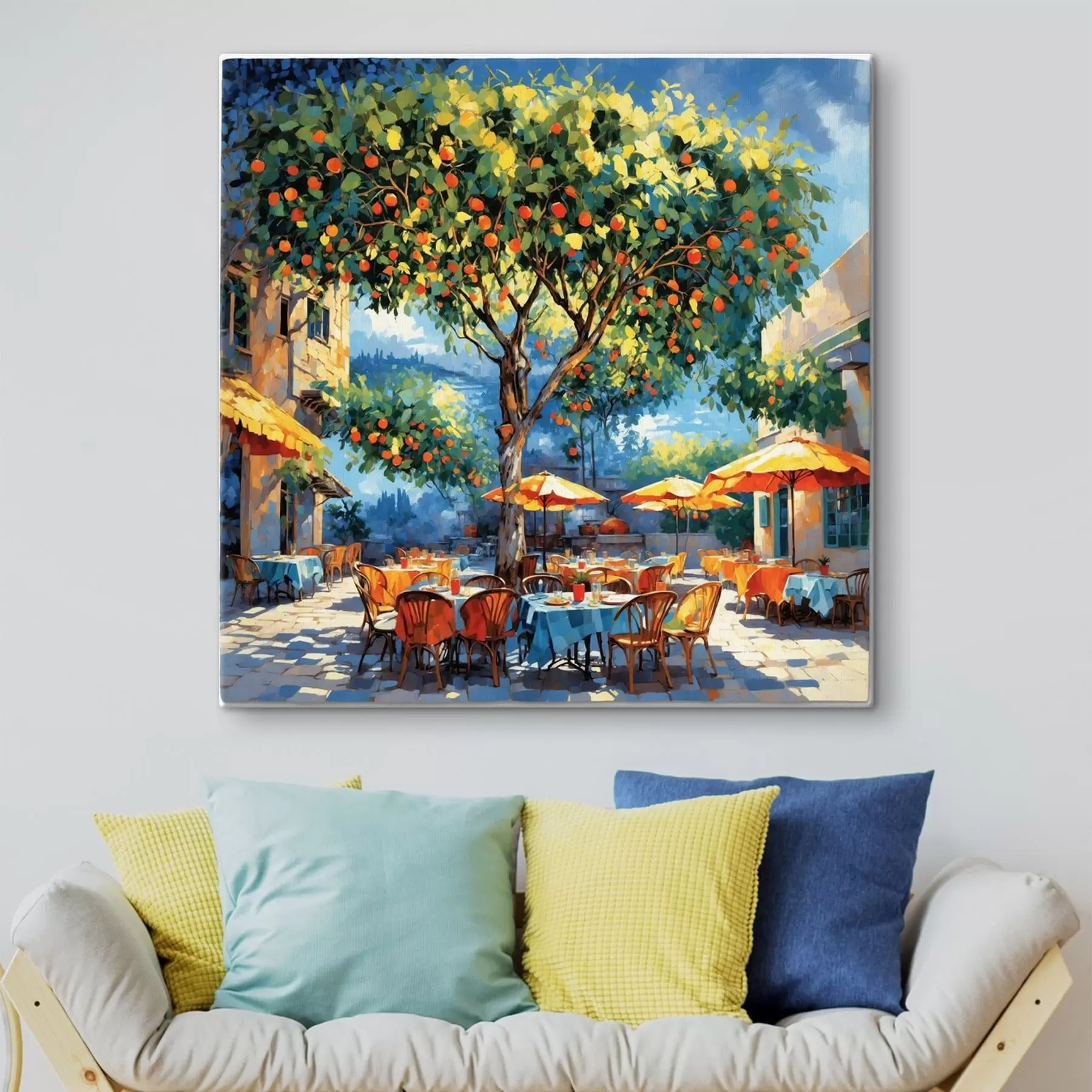  Peintures Cour d'un café de style impressionniste avec un arbre et des parasols s48811