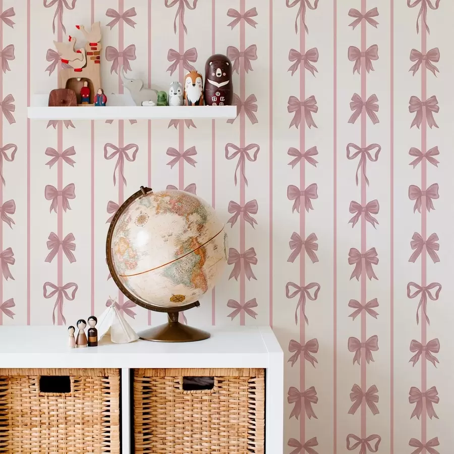 Fotobehang Roze strikken in verticale strepen op een lichte achtergrond a01075