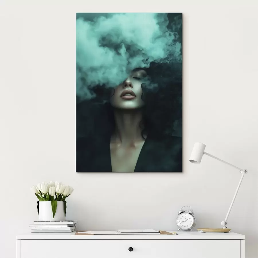 Fotobehang Vrouwenportret in een turquoise nevel s49219