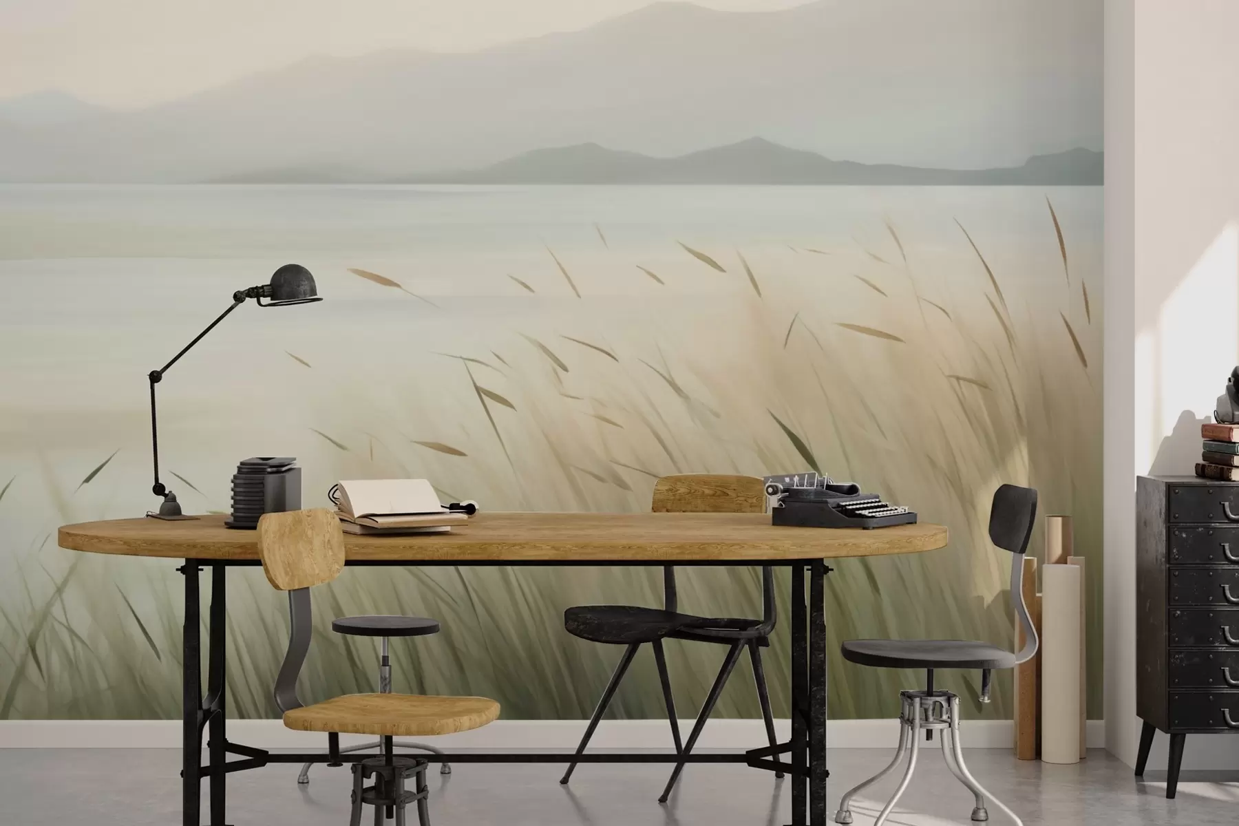 Fotobehang Gras aan het meer met de bergen op de achtergrond w05668