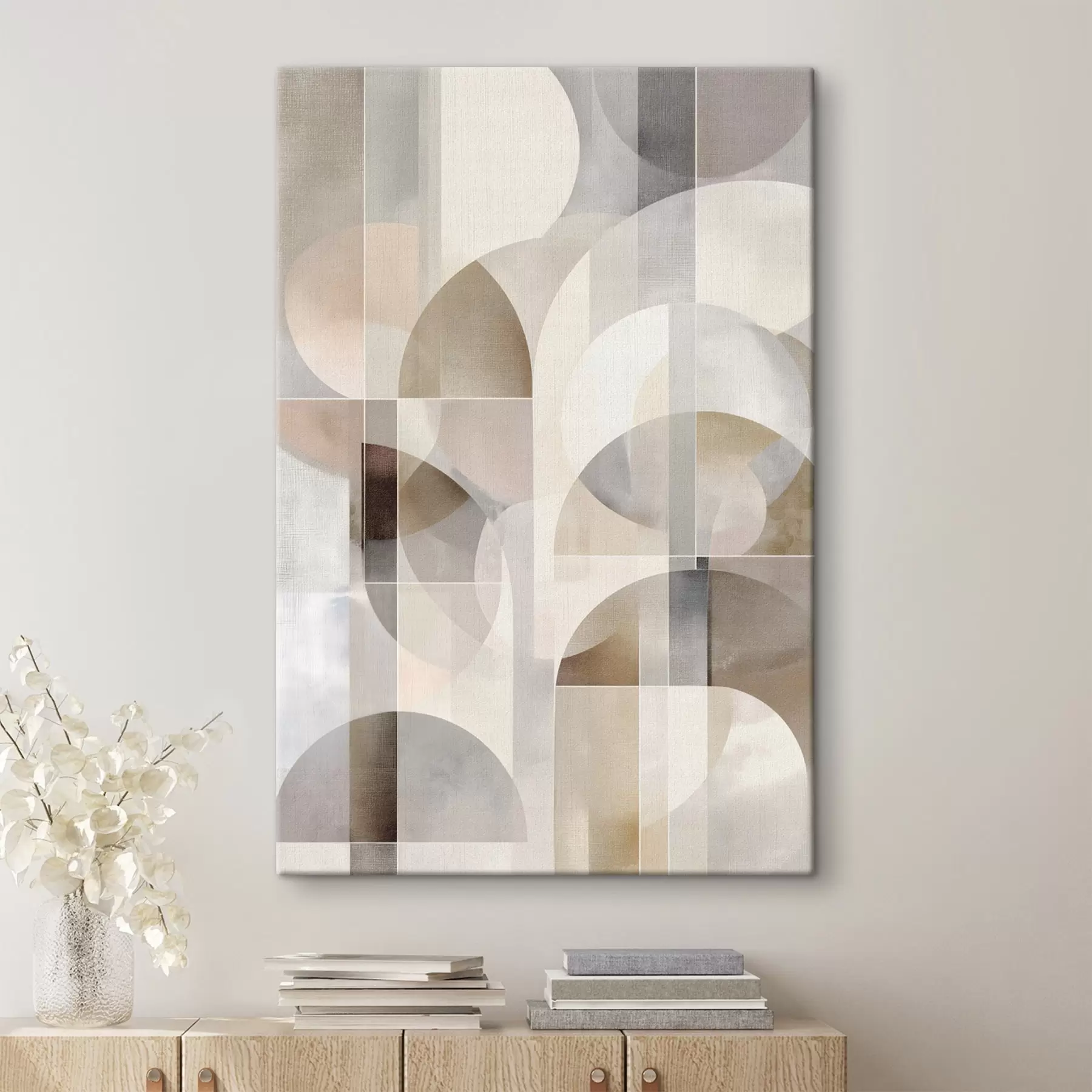  Peintures Une composition minimaliste, géométrique et abstraite, déclinée dans une palette de nuances douces de beige, crème, gris-brun et gris-beige s49877